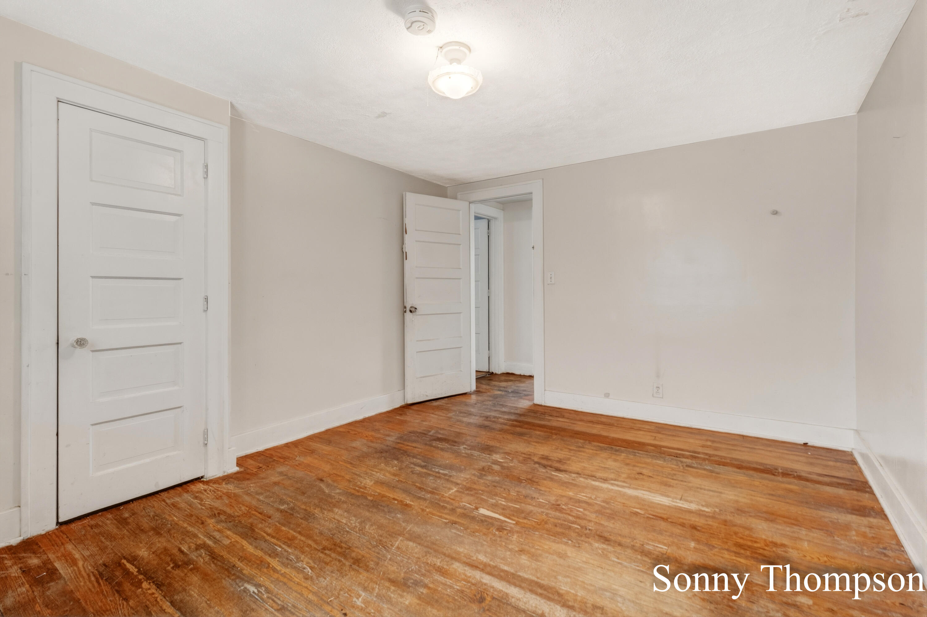 53 Baylis Street SW Grand Rapids MI 49507