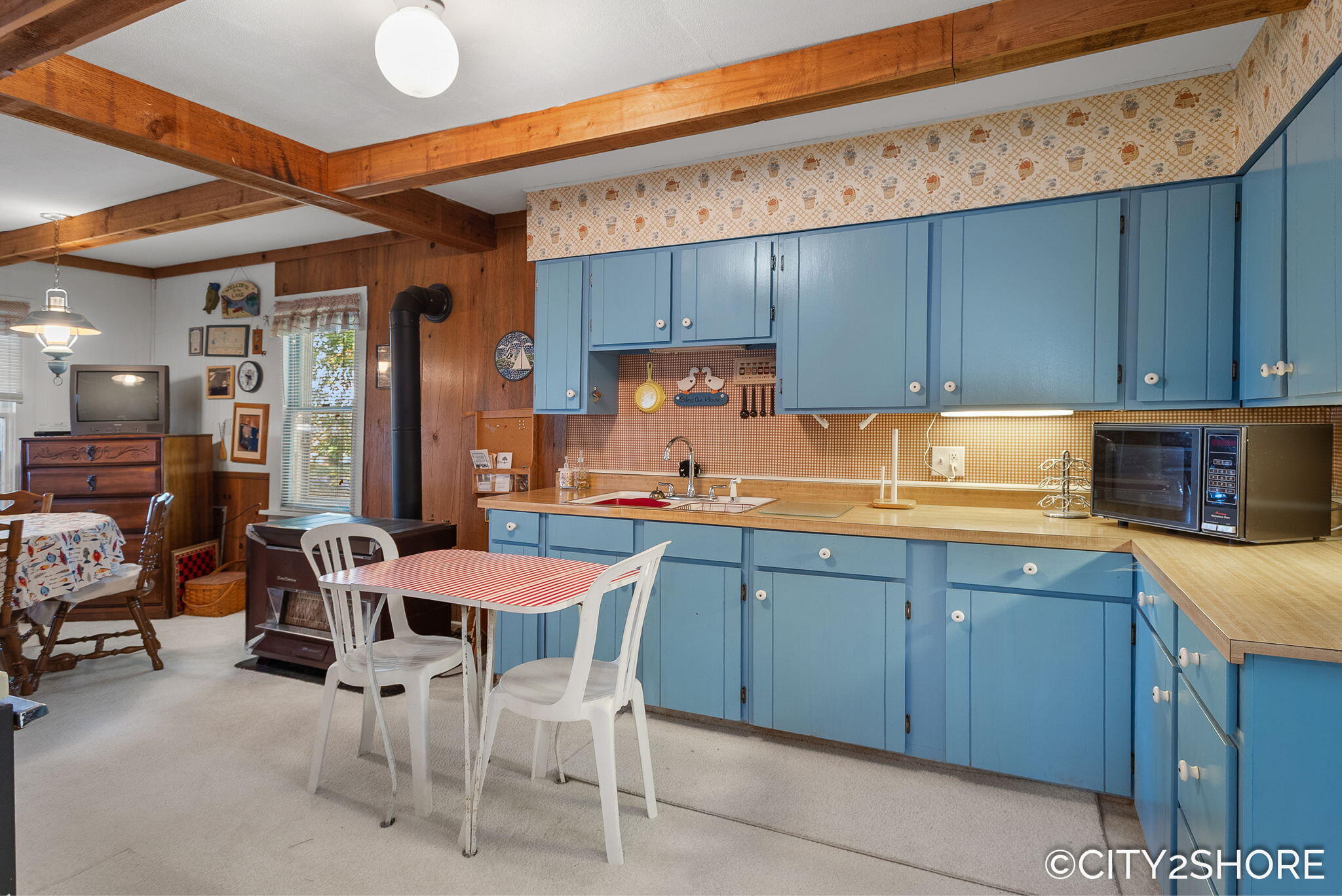 5964 122nd Avenue Fennville MI 49408