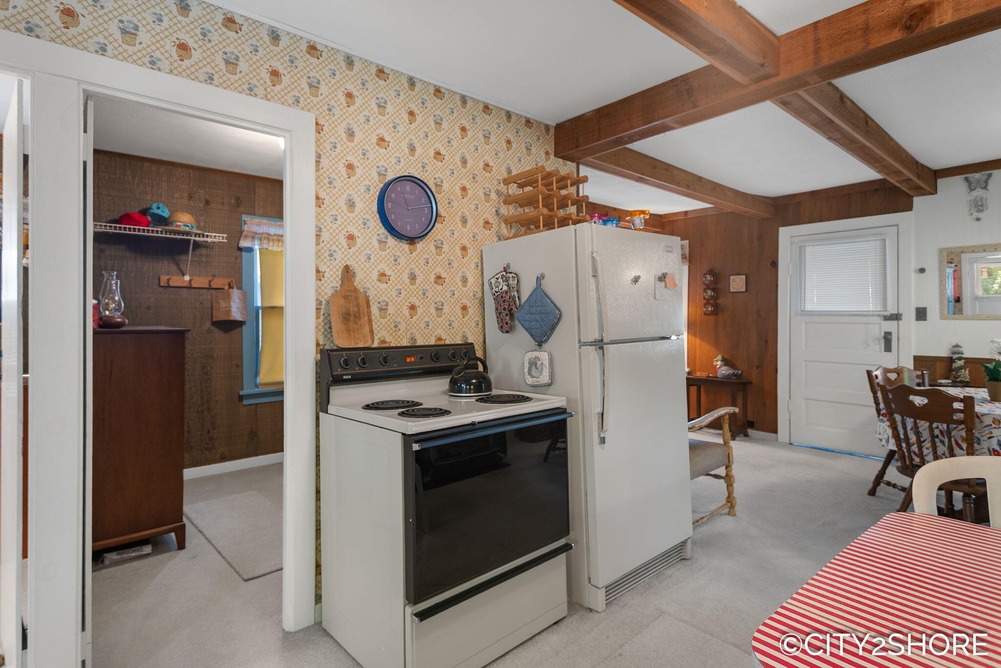 5964 122nd Avenue Fennville MI 49408