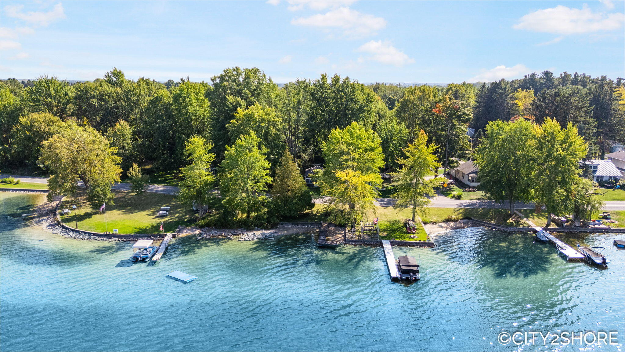 5964 122nd Avenue Fennville MI 49408