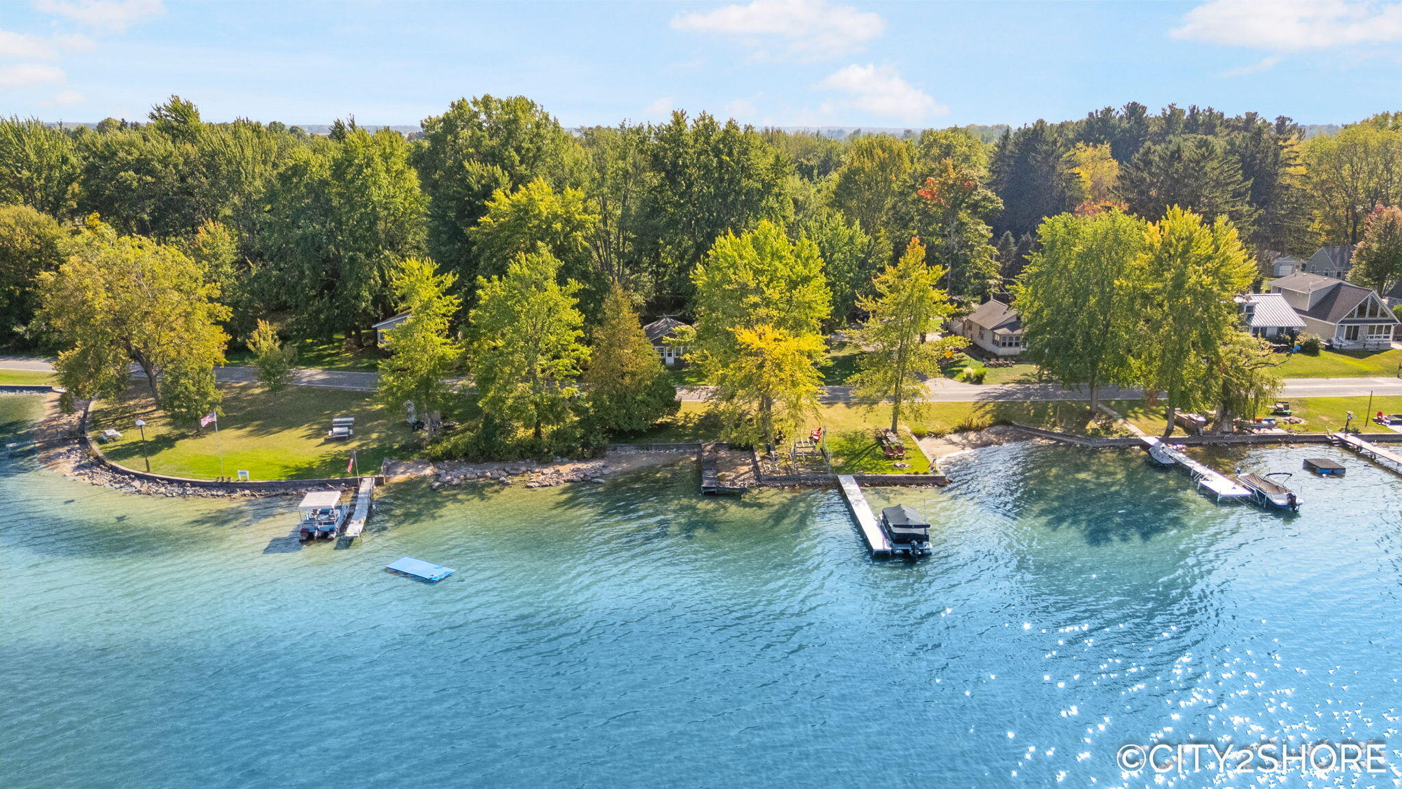 5964 122nd Avenue Fennville MI 49408