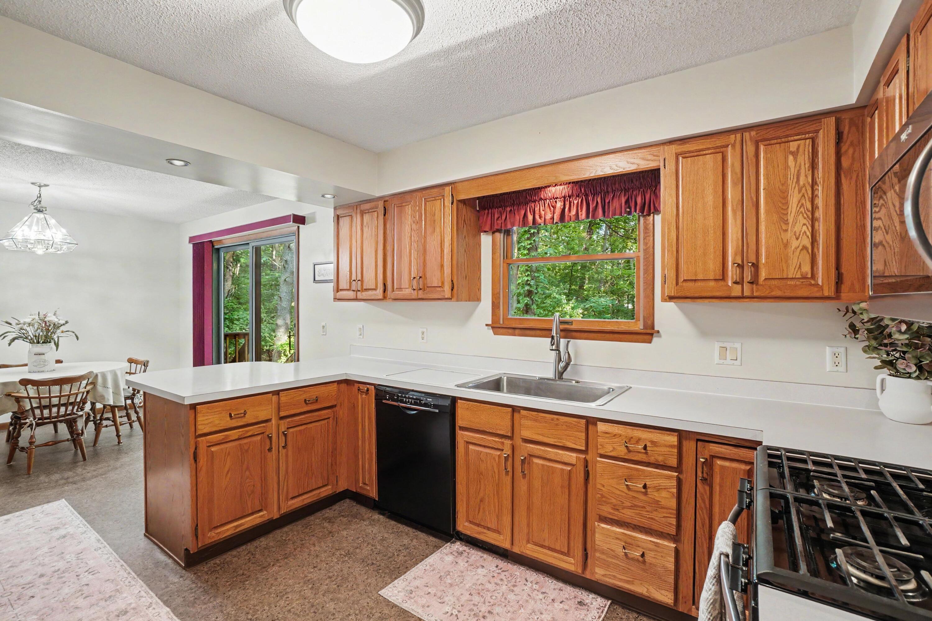 16137 Comstock Street Grand Haven MI 49417