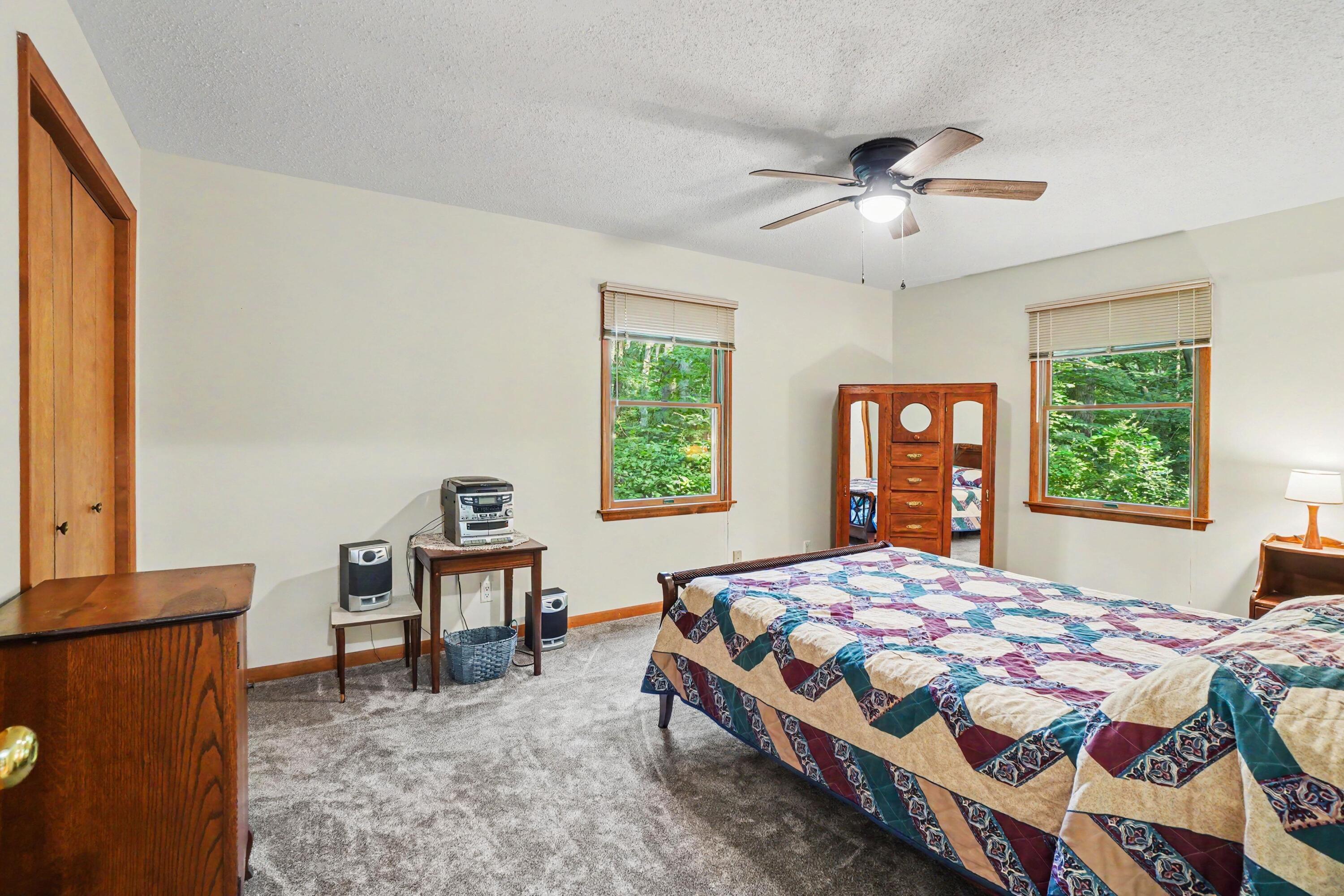 16137 Comstock Street Grand Haven MI 49417