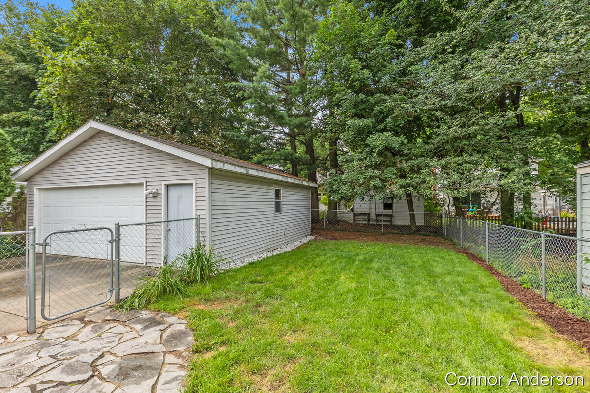 310 Rosemary Street SE Grand Rapids MI 49507