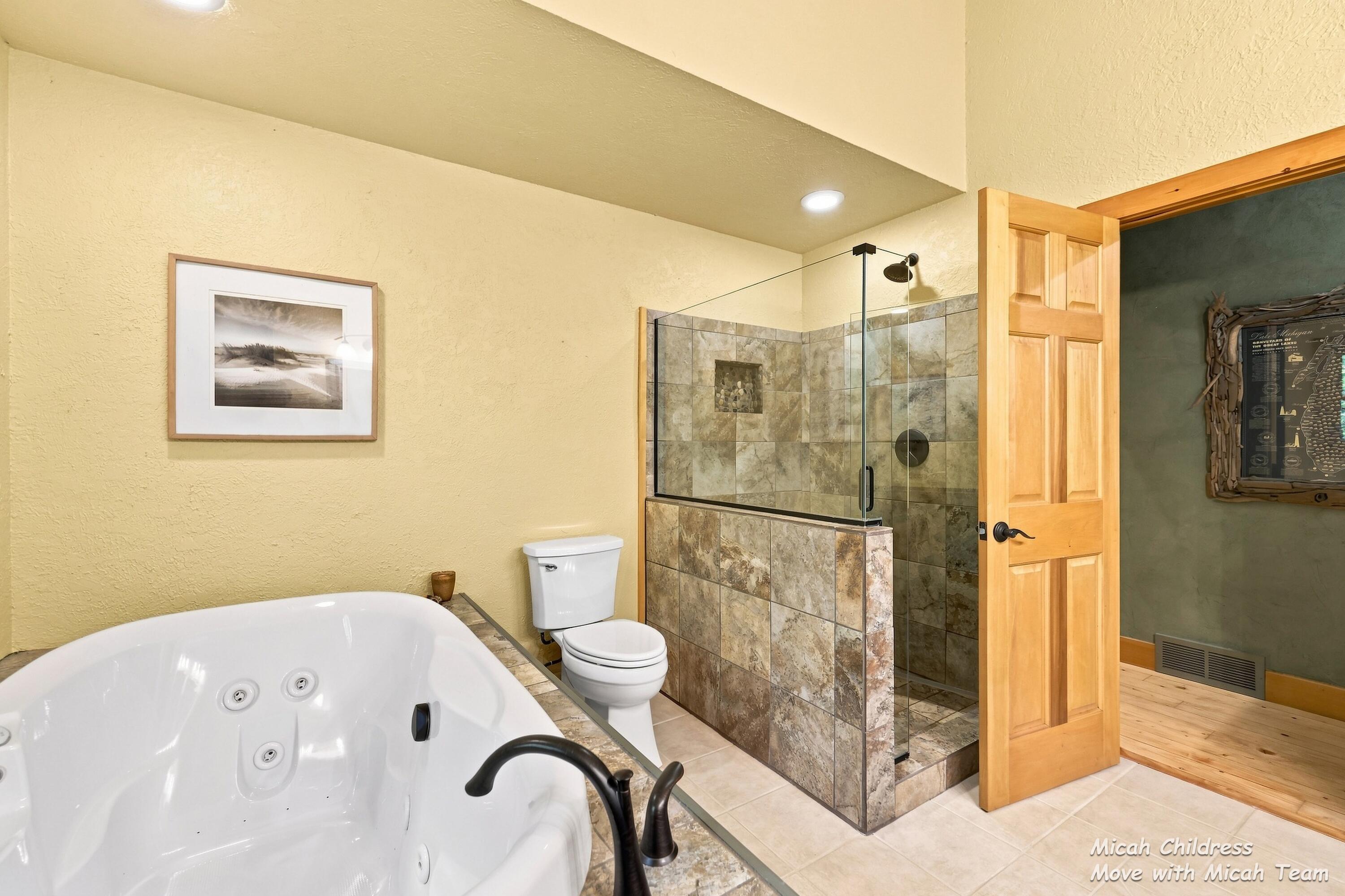 6808 Tranquility Lane Fennville MI 49408