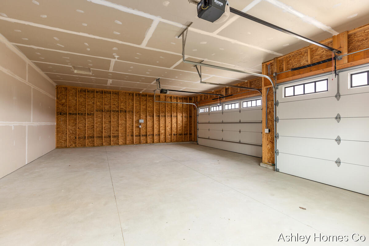 11035 Shaner Avenue NE Rockford MI 49341
