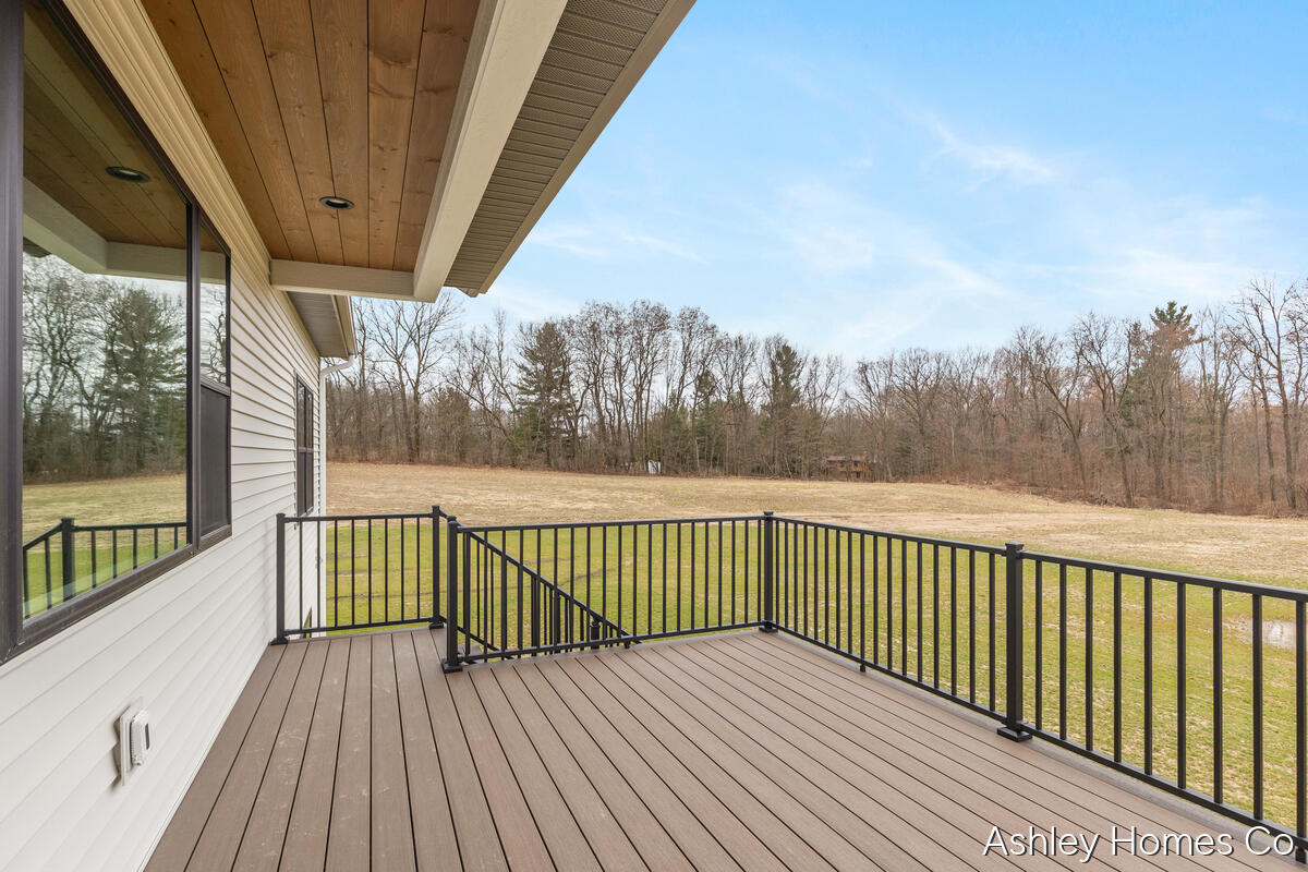 11035 Shaner Avenue NE Rockford MI 49341
