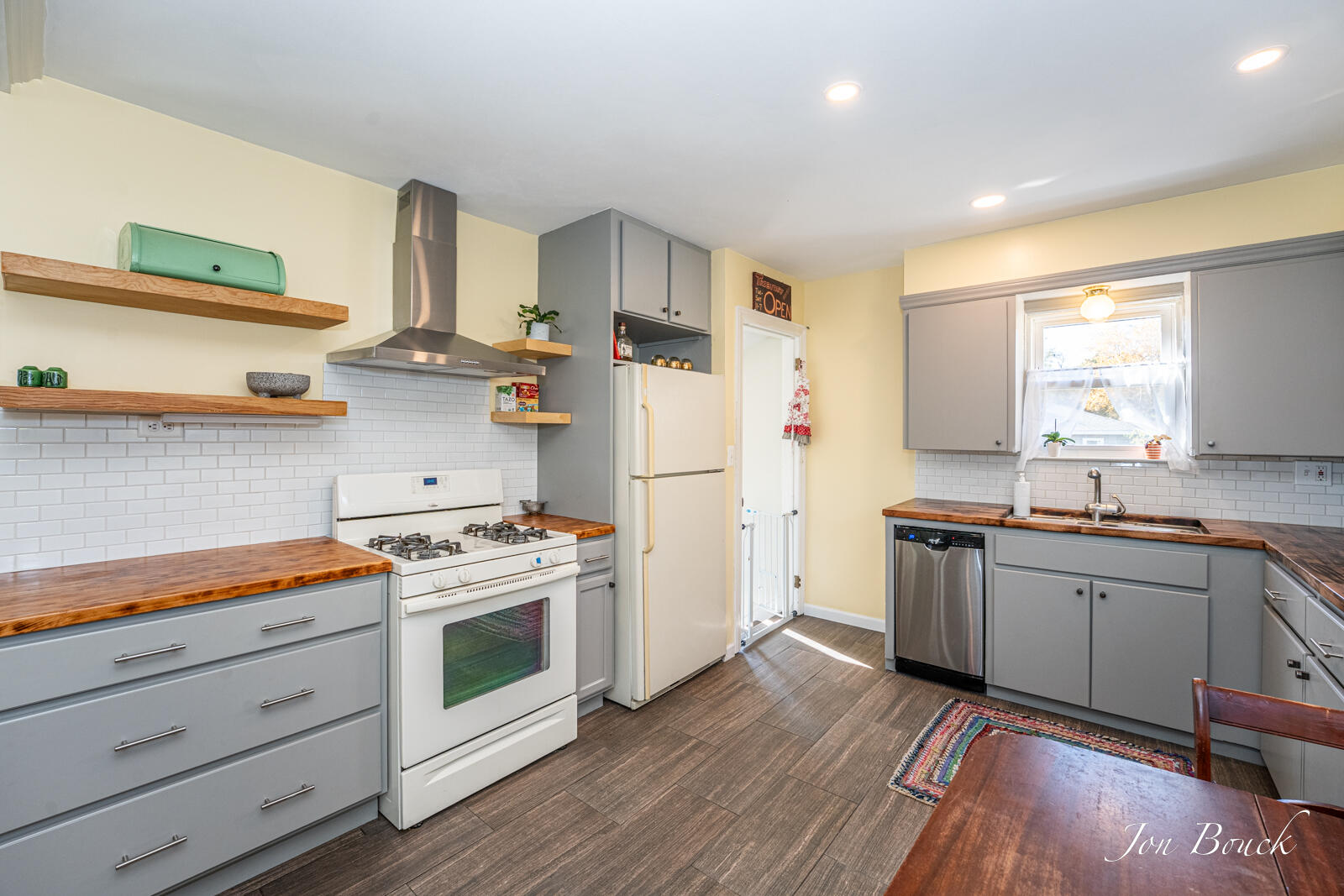 900 Malta Street NE Grand Rapids MI 49503