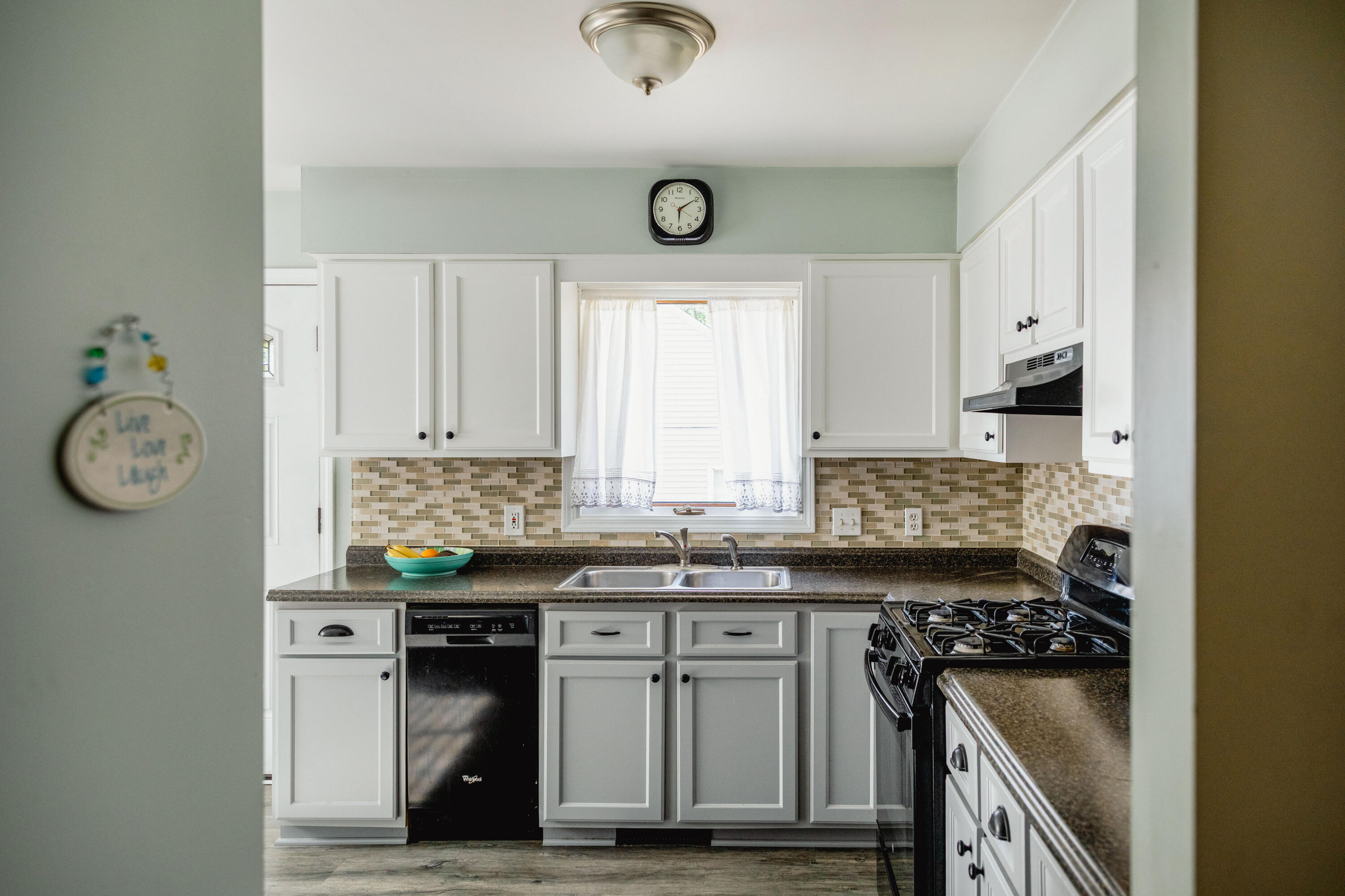 1012 Calvary Avenue NW Grand Rapids MI 49504