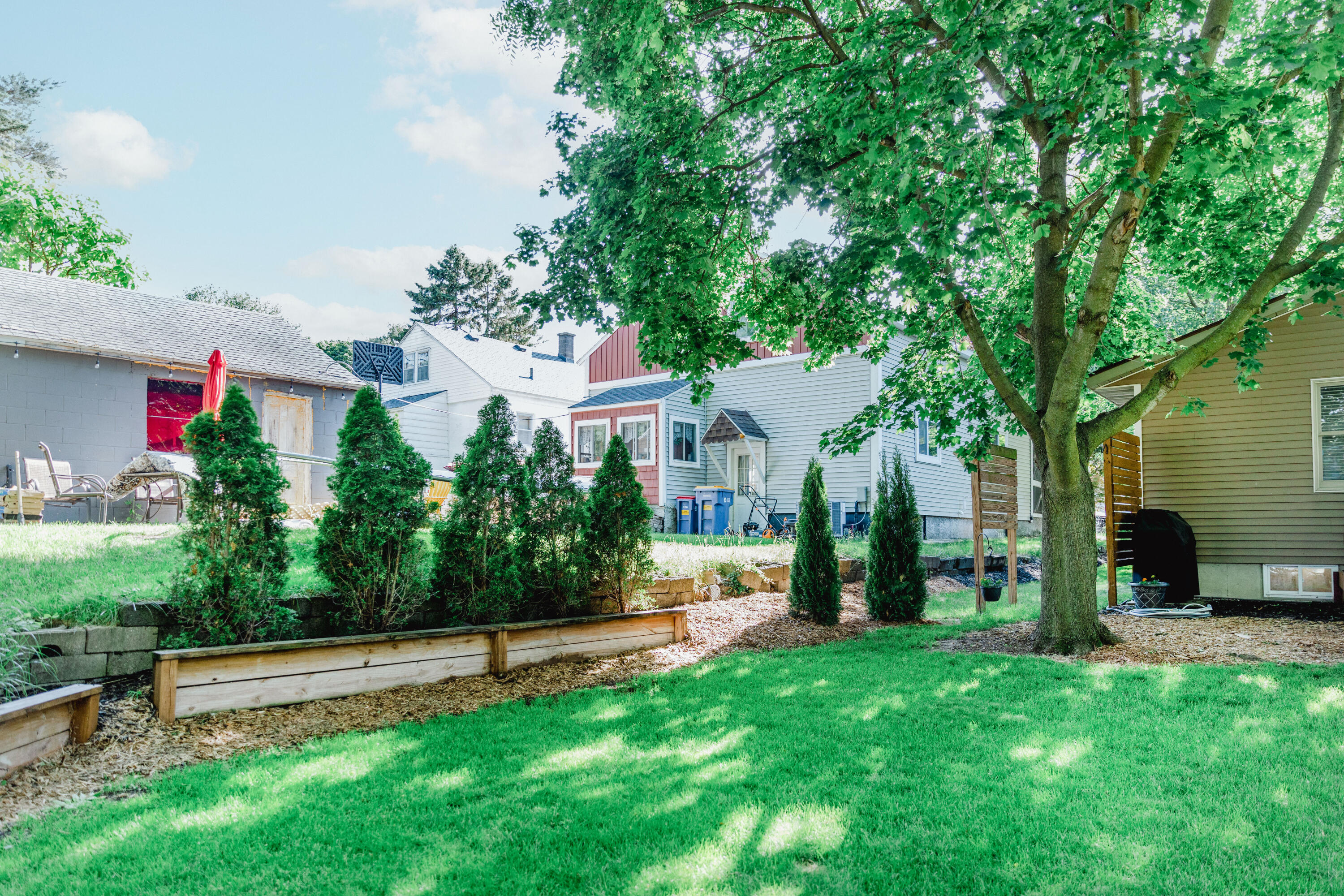 1012 Calvary Avenue NW Grand Rapids MI 49504