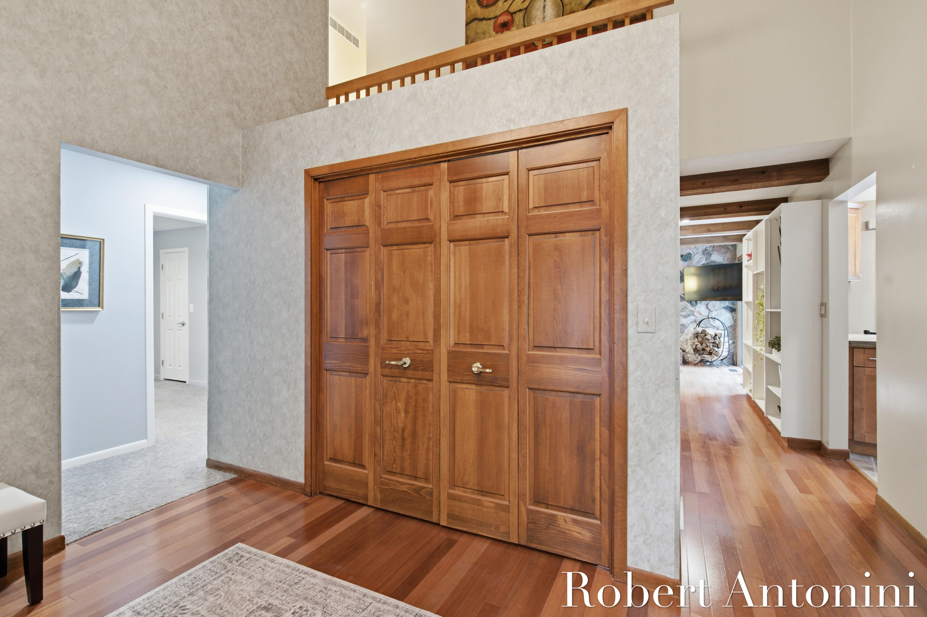 1708 Mont Rue Drive SE Grand Rapids MI 49546