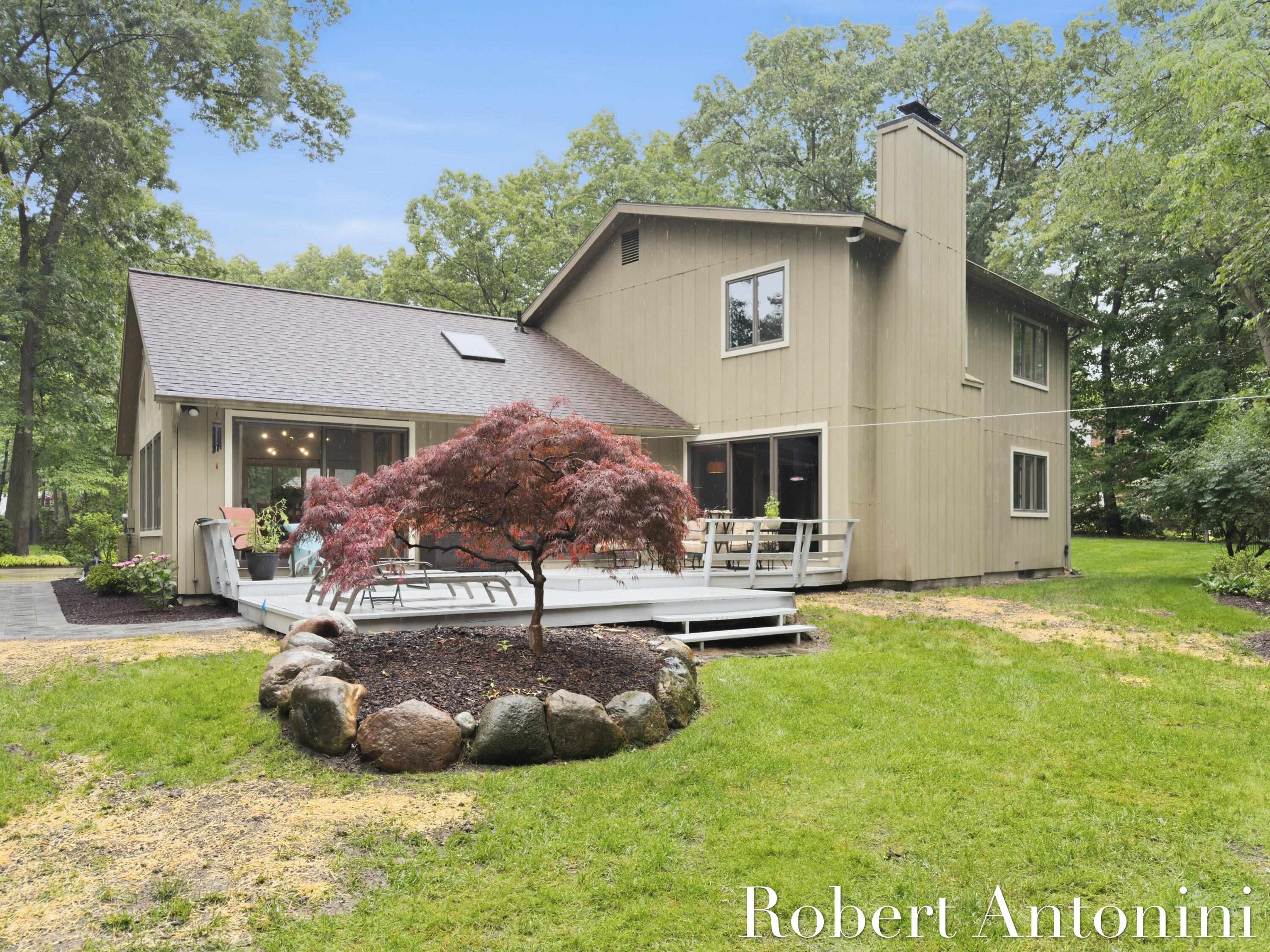 1708 Mont Rue Drive SE Grand Rapids MI 49546
