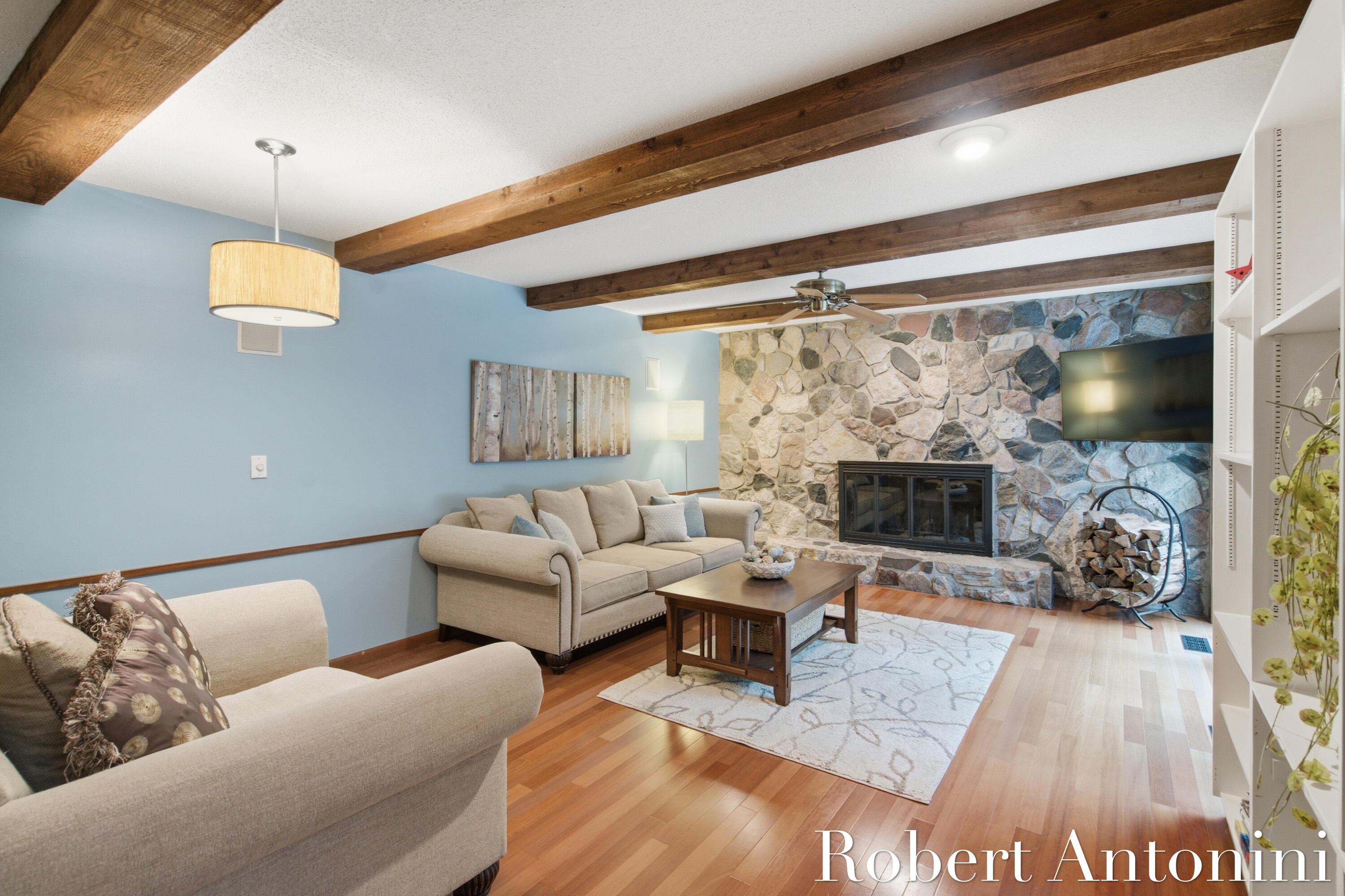 1708 Mont Rue Drive SE Grand Rapids MI 49546