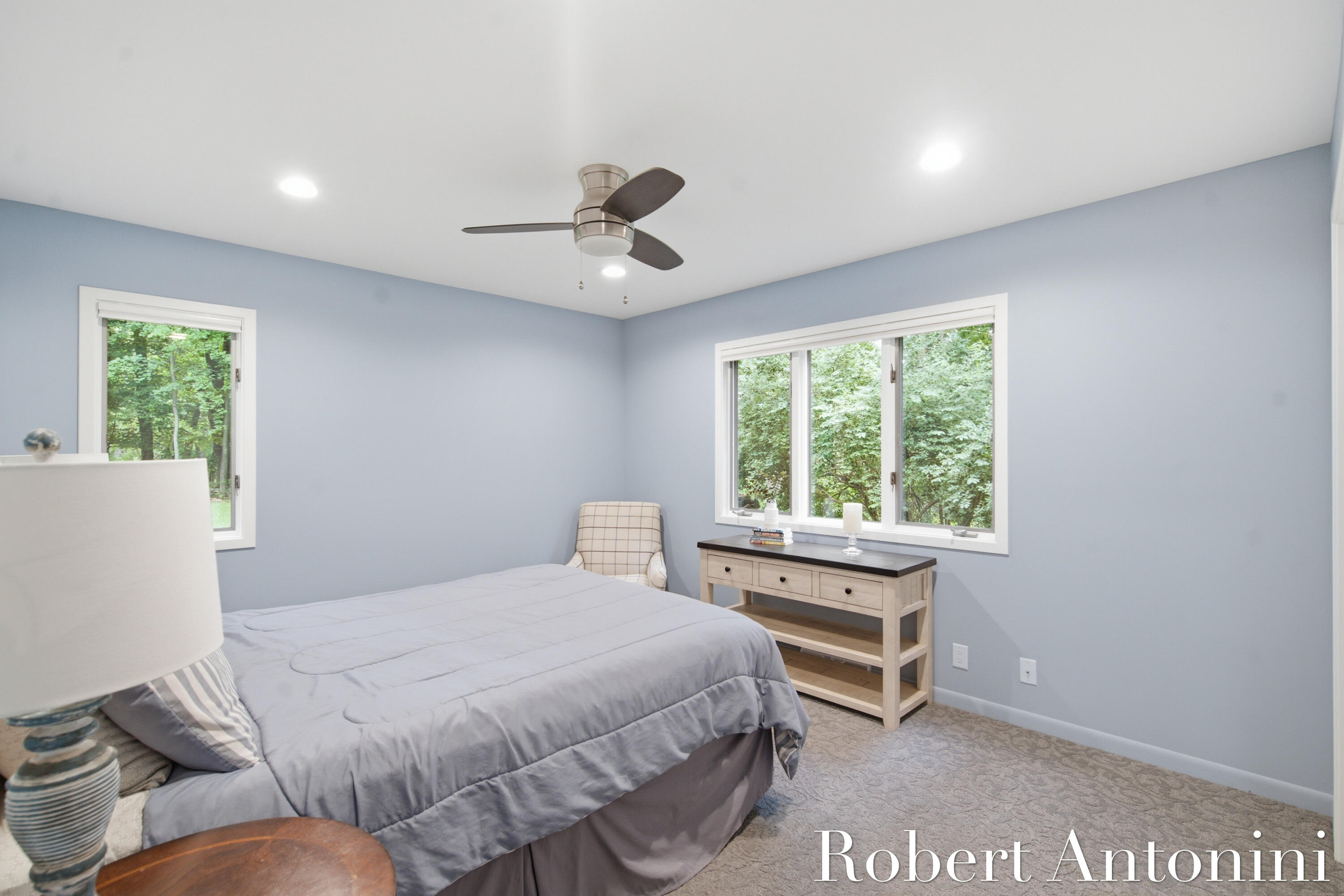 1708 Mont Rue Drive SE Grand Rapids MI 49546