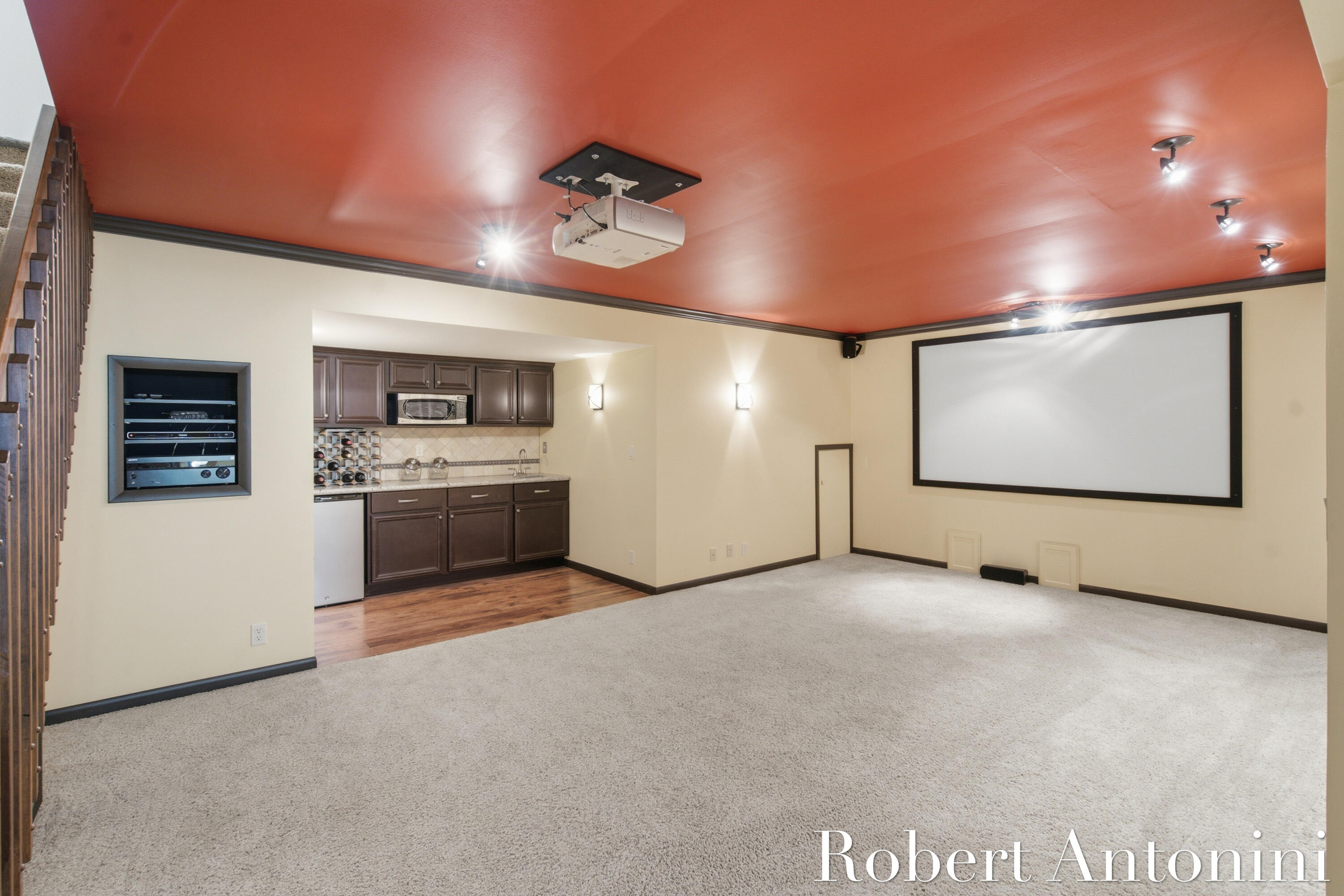 1708 Mont Rue Drive SE Grand Rapids MI 49546