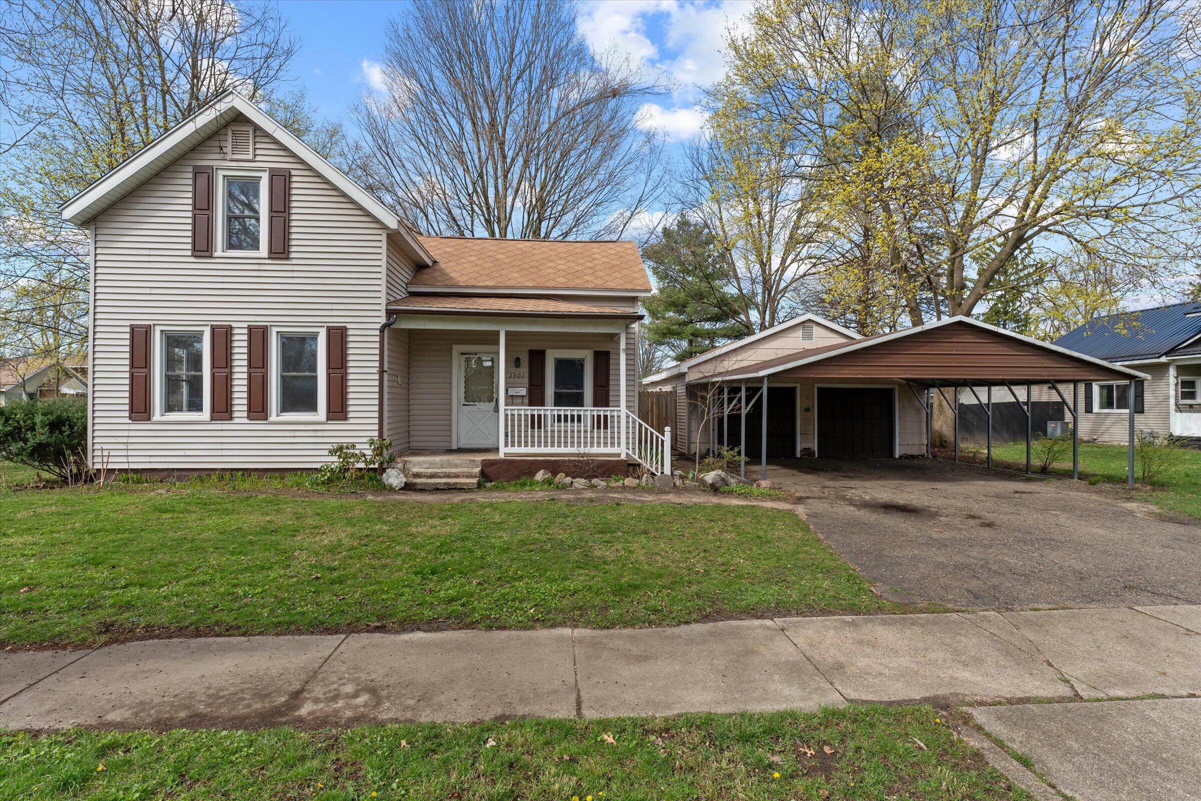 1301 Regent Street Niles MI 49120