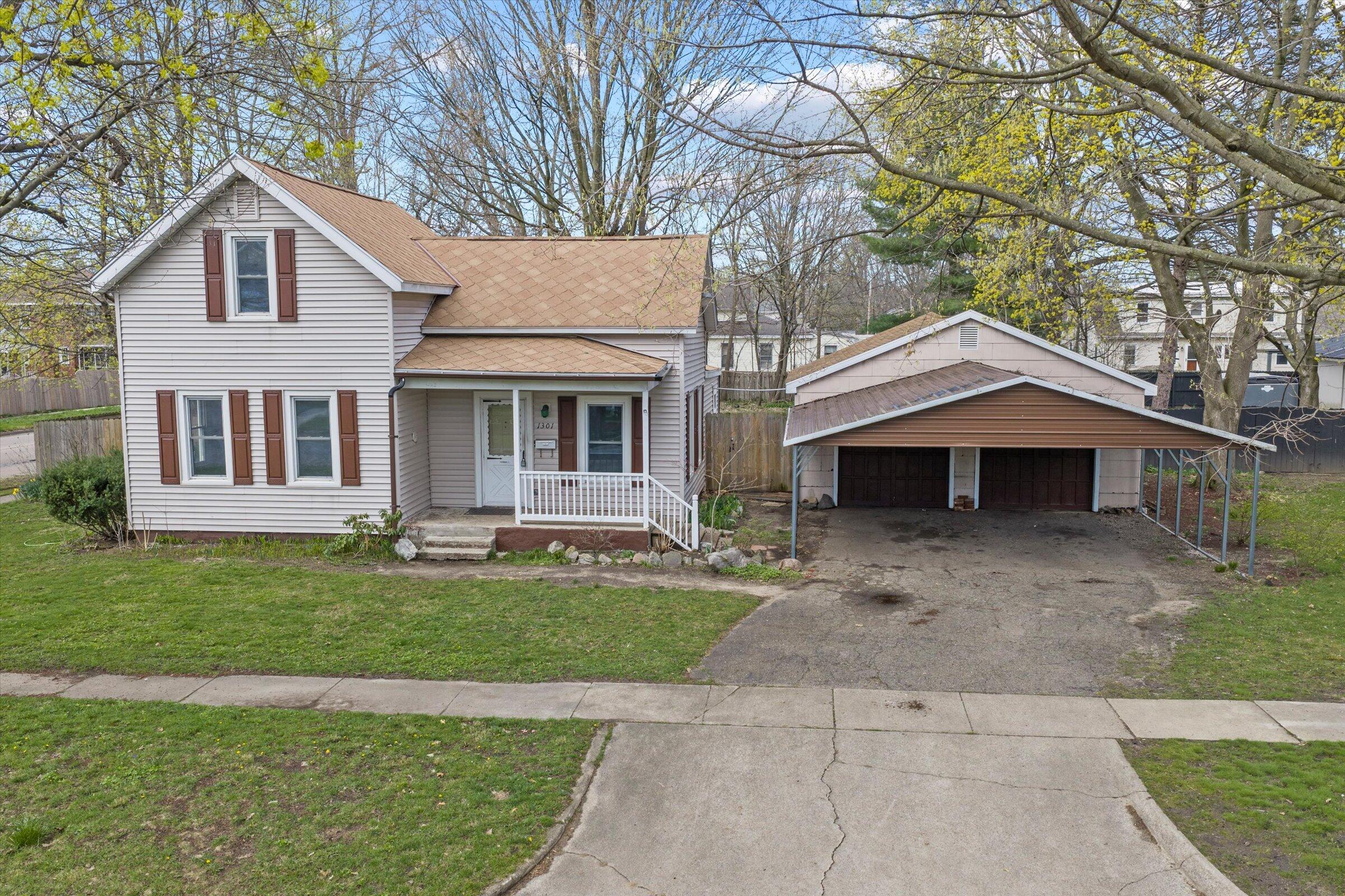 1301 Regent Street Niles MI 49120