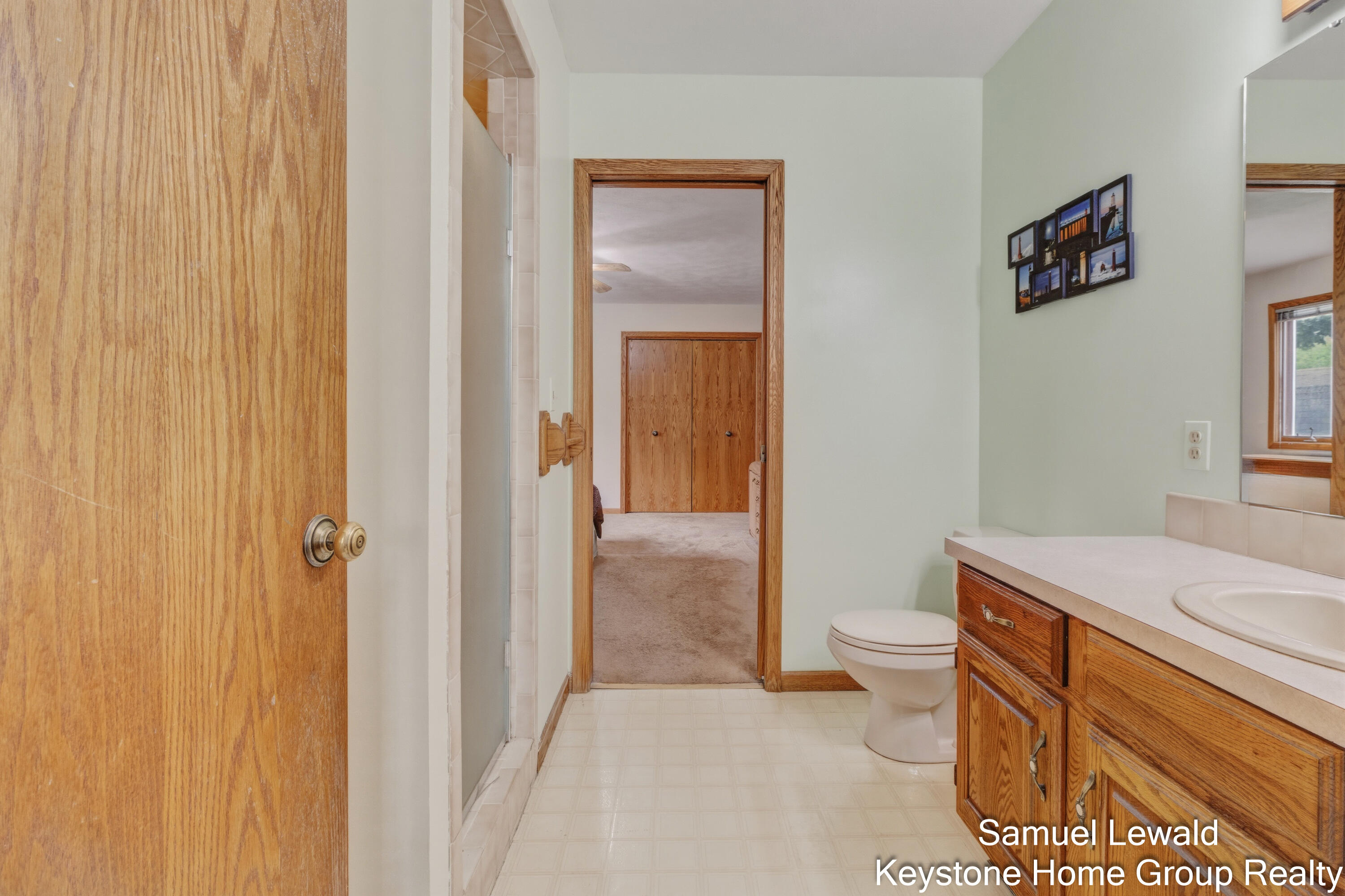 4551 Springmont Drive SE Grand Rapids MI 49512