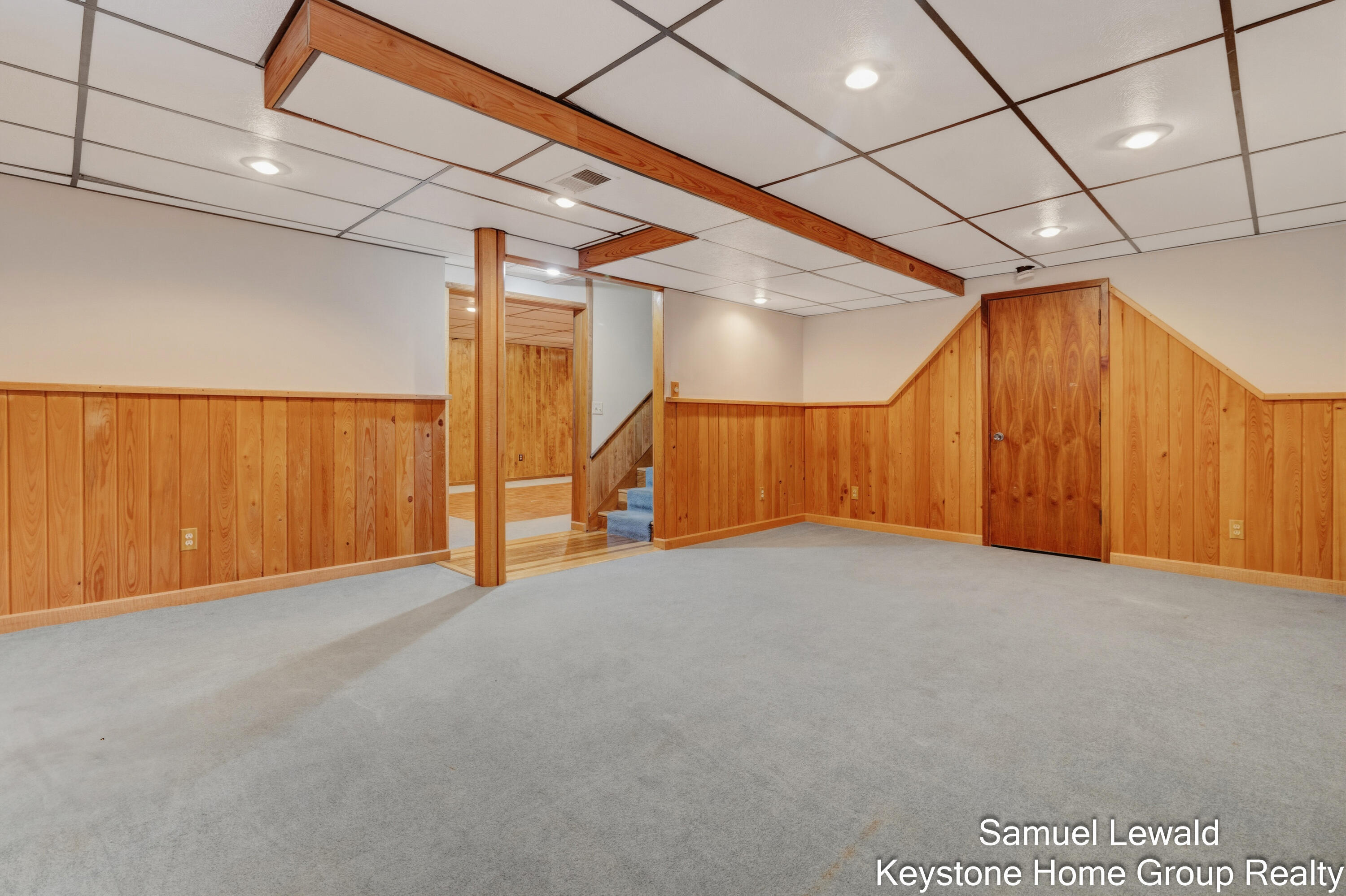 4551 Springmont Drive SE Grand Rapids MI 49512