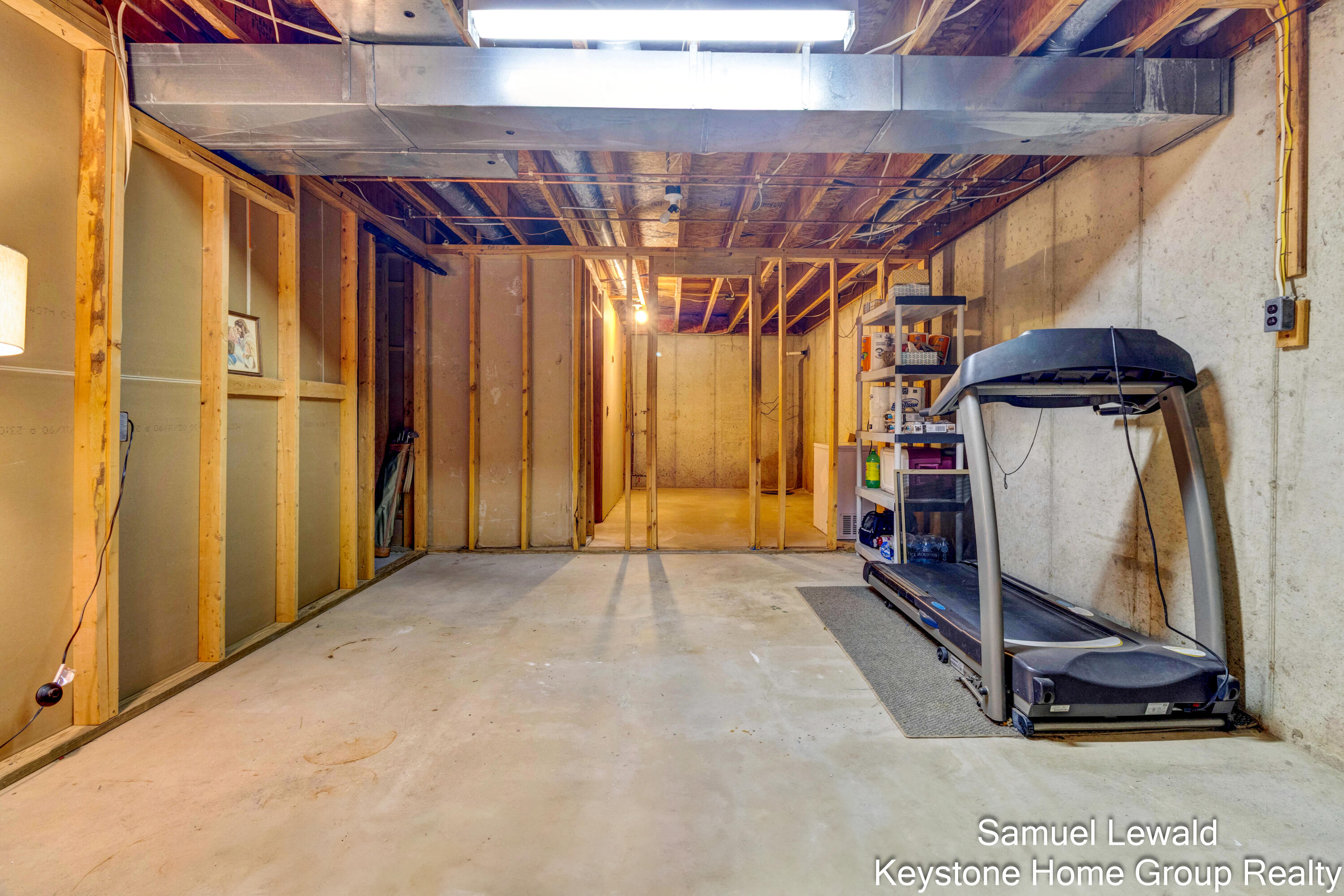 4551 Springmont Drive SE Grand Rapids MI 49512