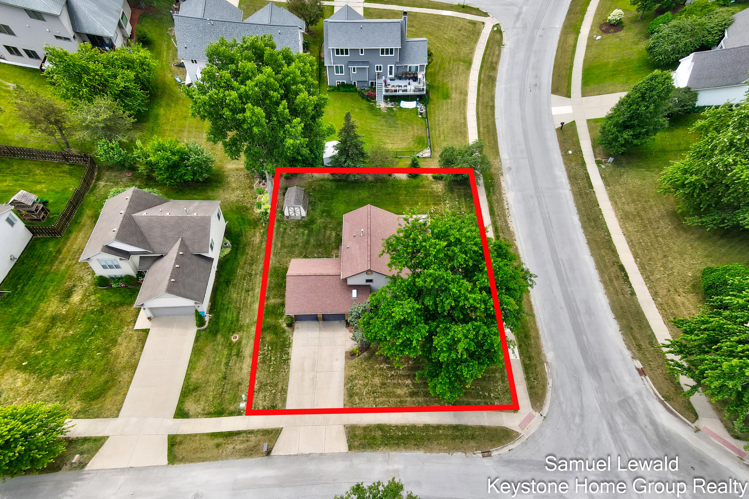 4551 Springmont Drive SE Grand Rapids MI 49512