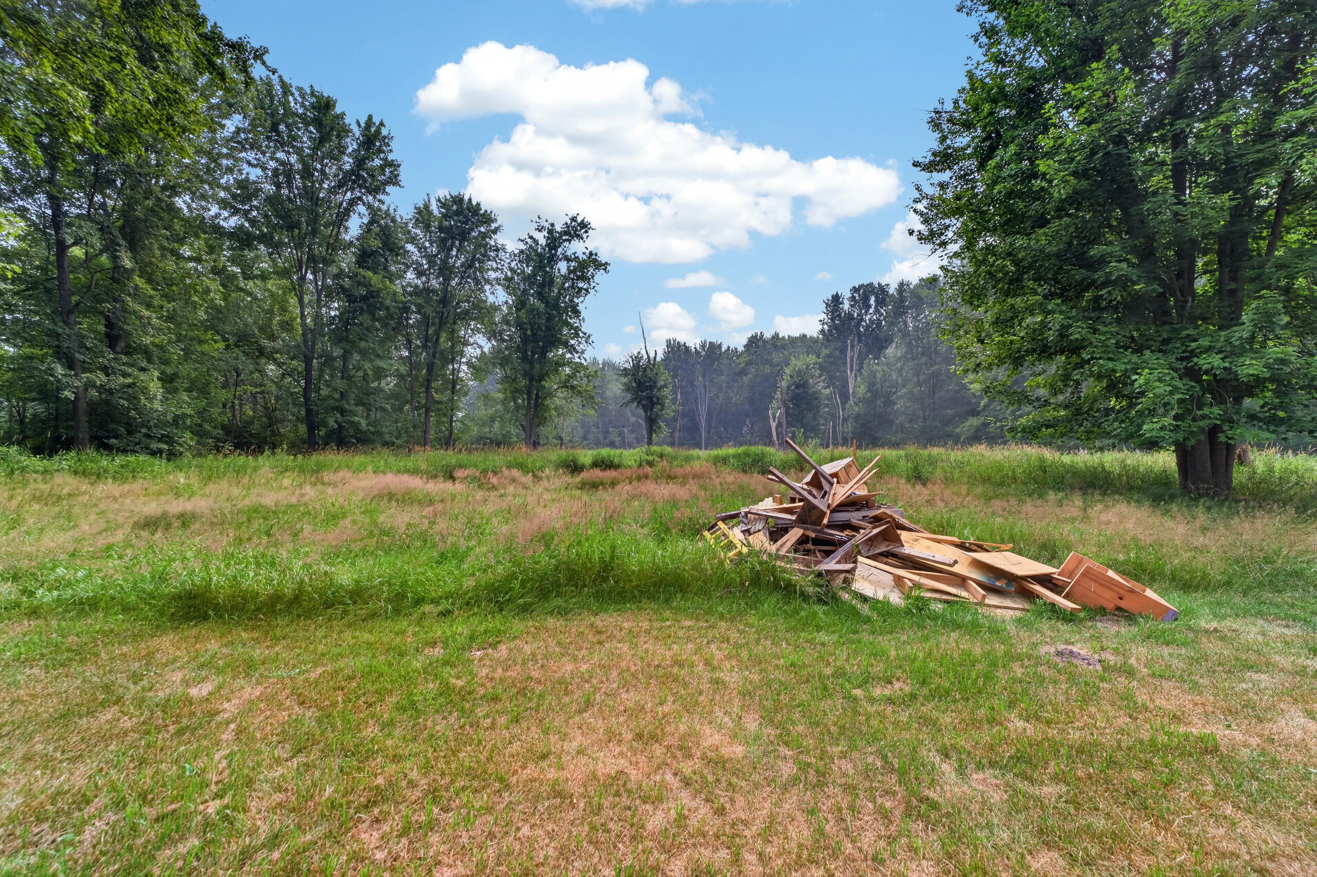 3065 Black Creek Road Muskegon MI 49444