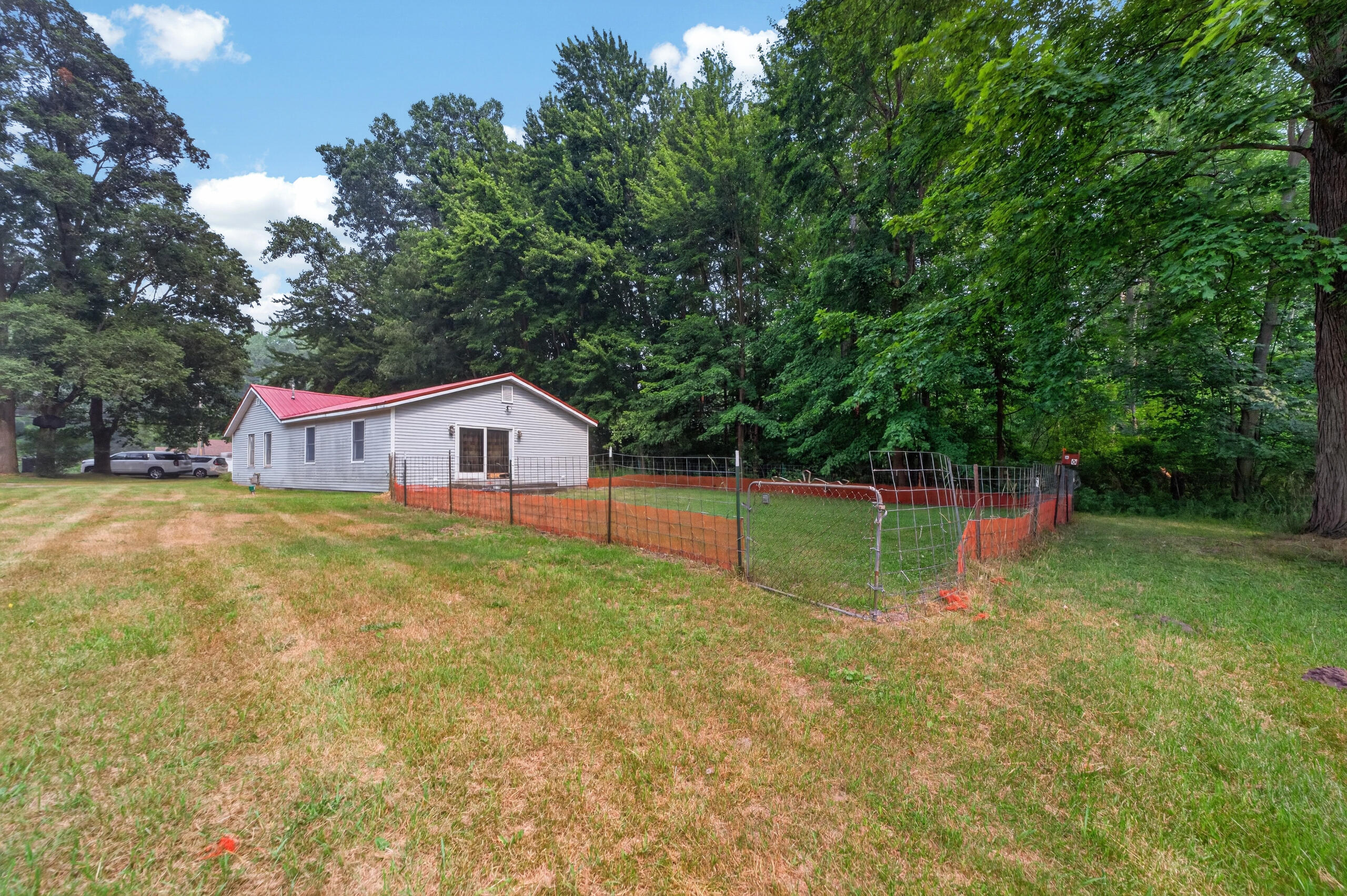 3065 Black Creek Road Muskegon MI 49444