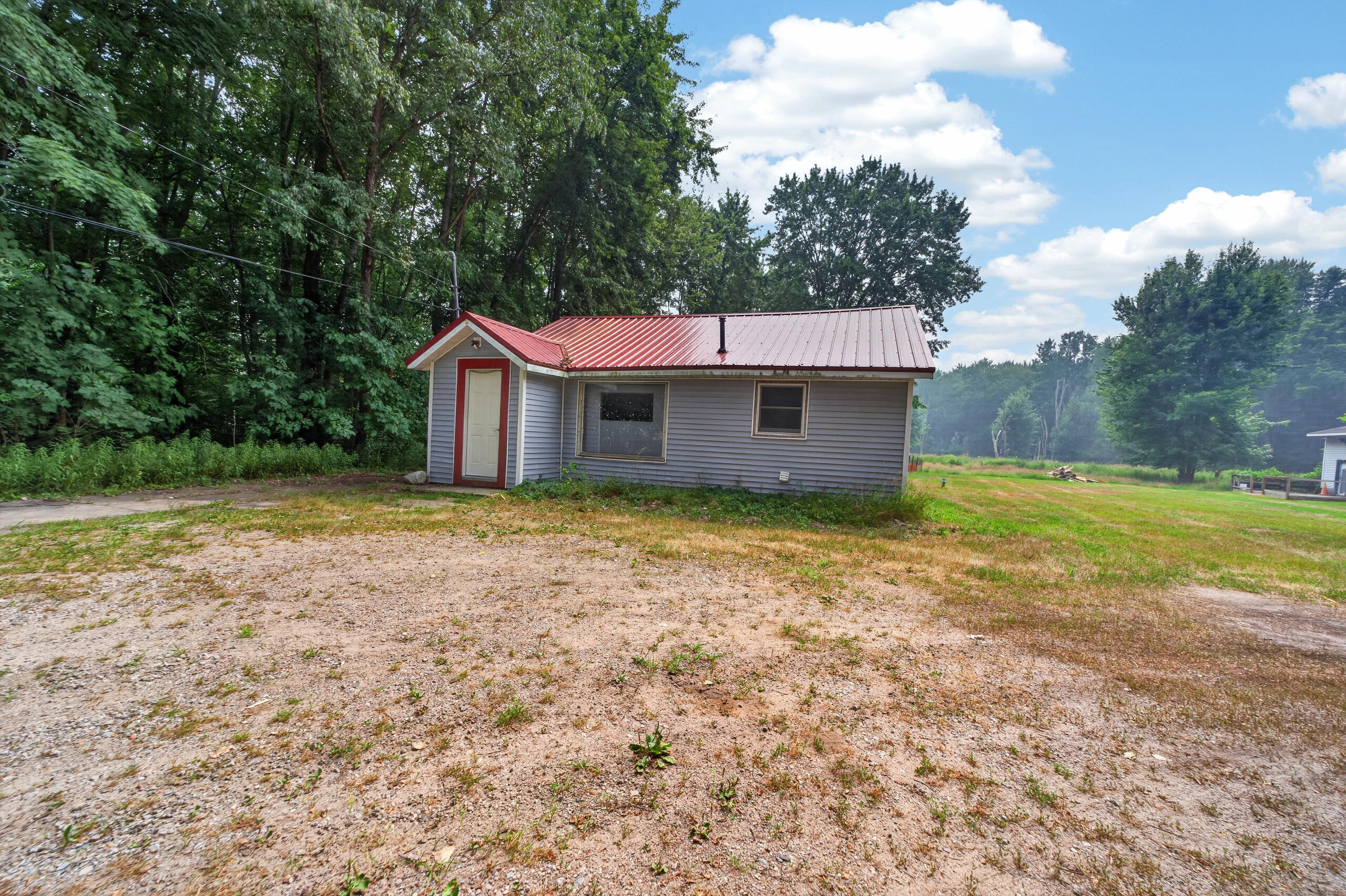 3065 Black Creek Road Muskegon MI 49444