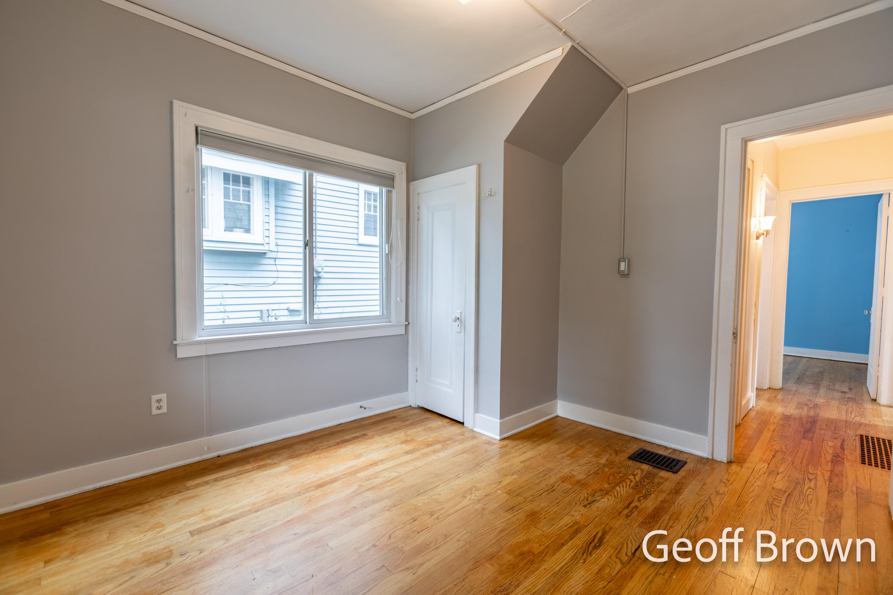 481 Graceland Street NE Grand Rapids MI 49505