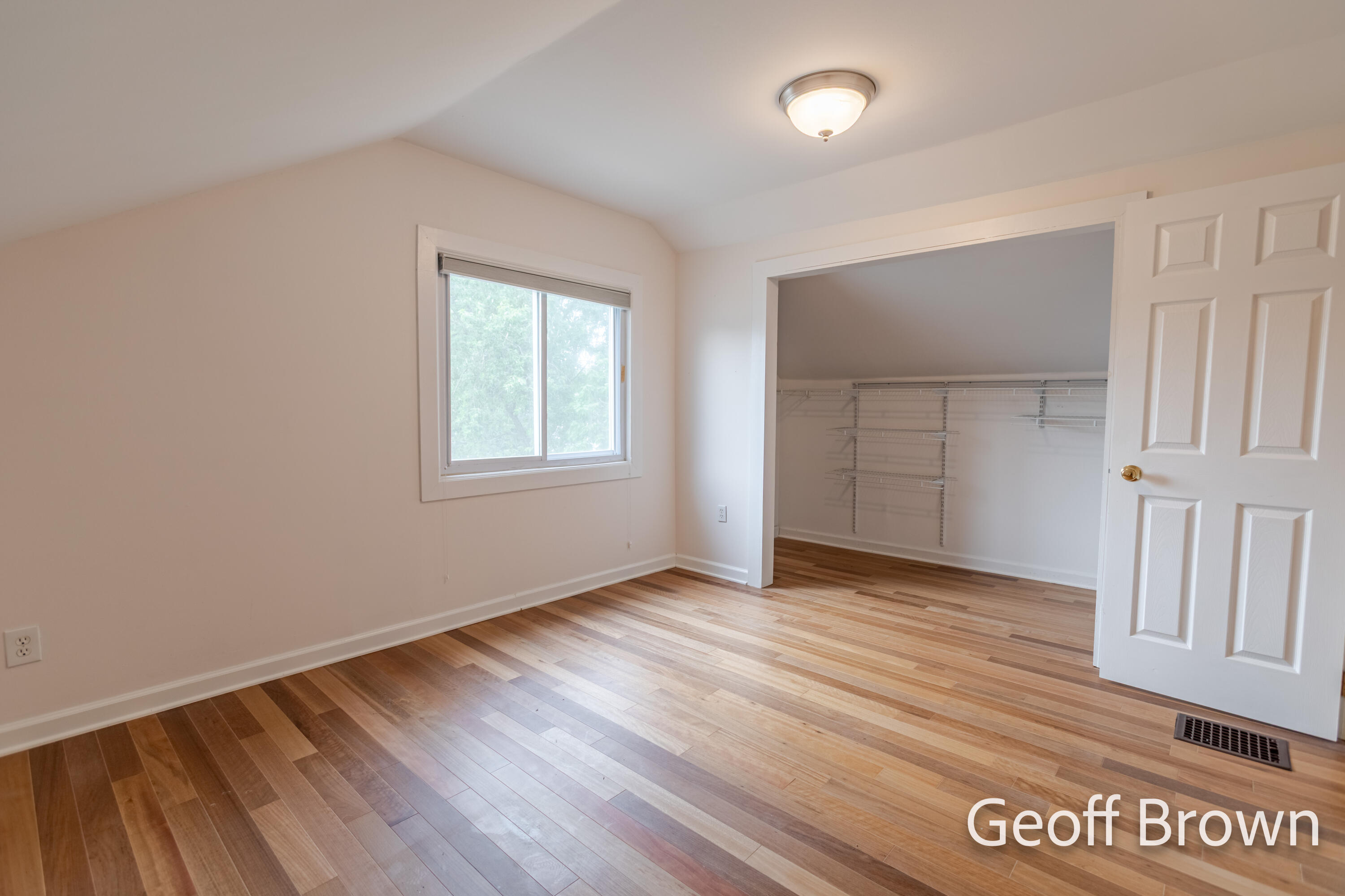481 Graceland Street NE Grand Rapids MI 49505