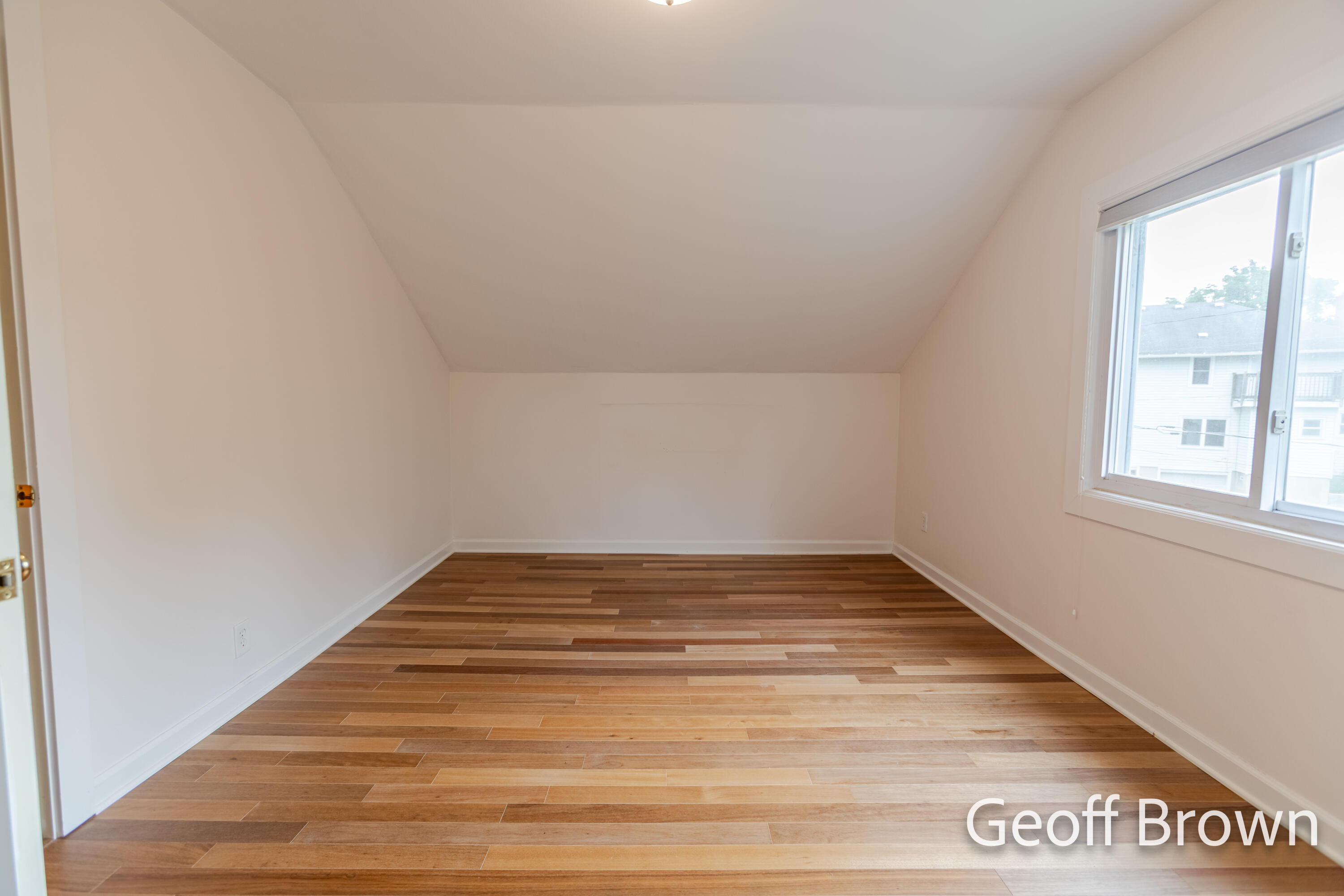 481 Graceland Street NE Grand Rapids MI 49505