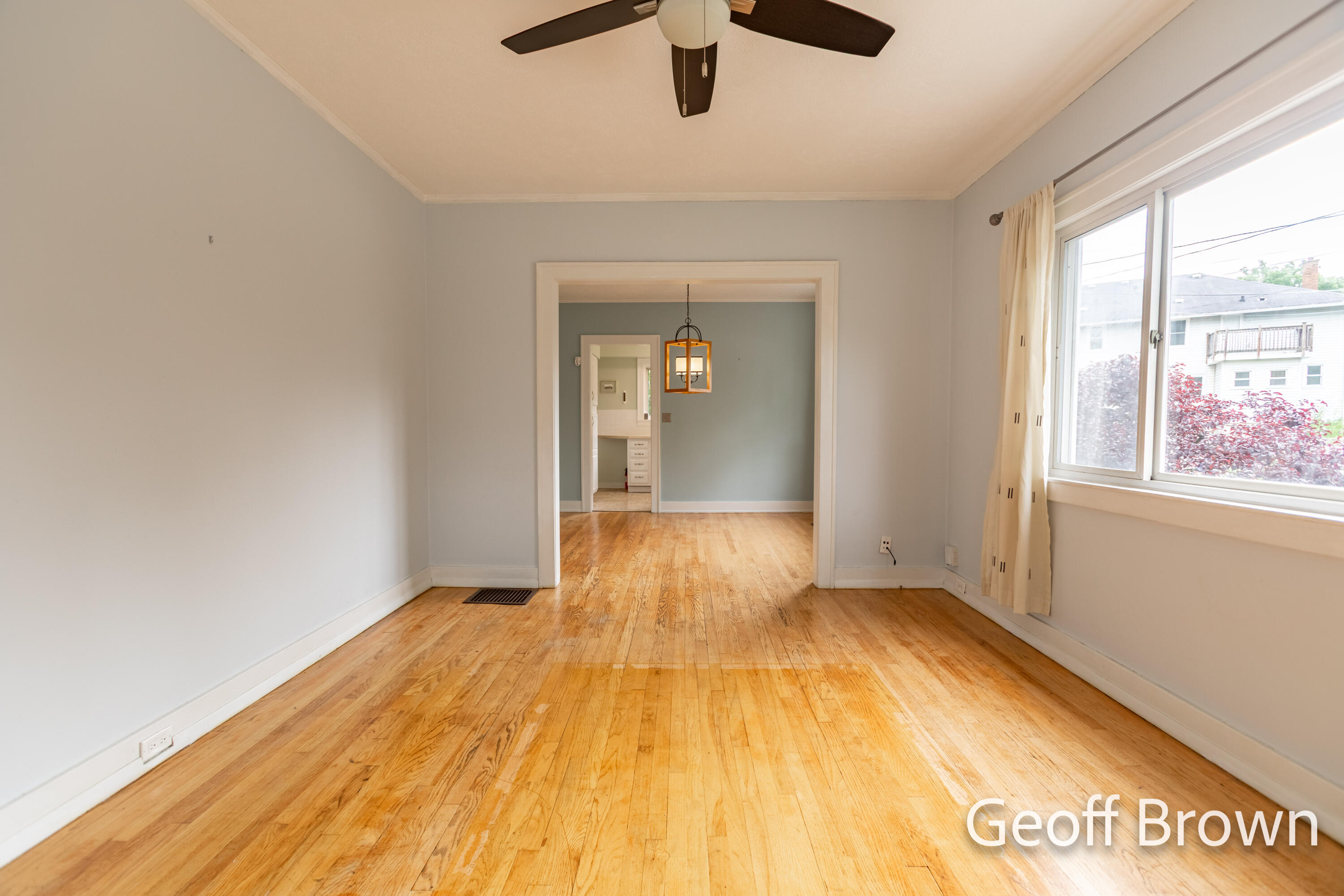 481 Graceland Street NE Grand Rapids MI 49505