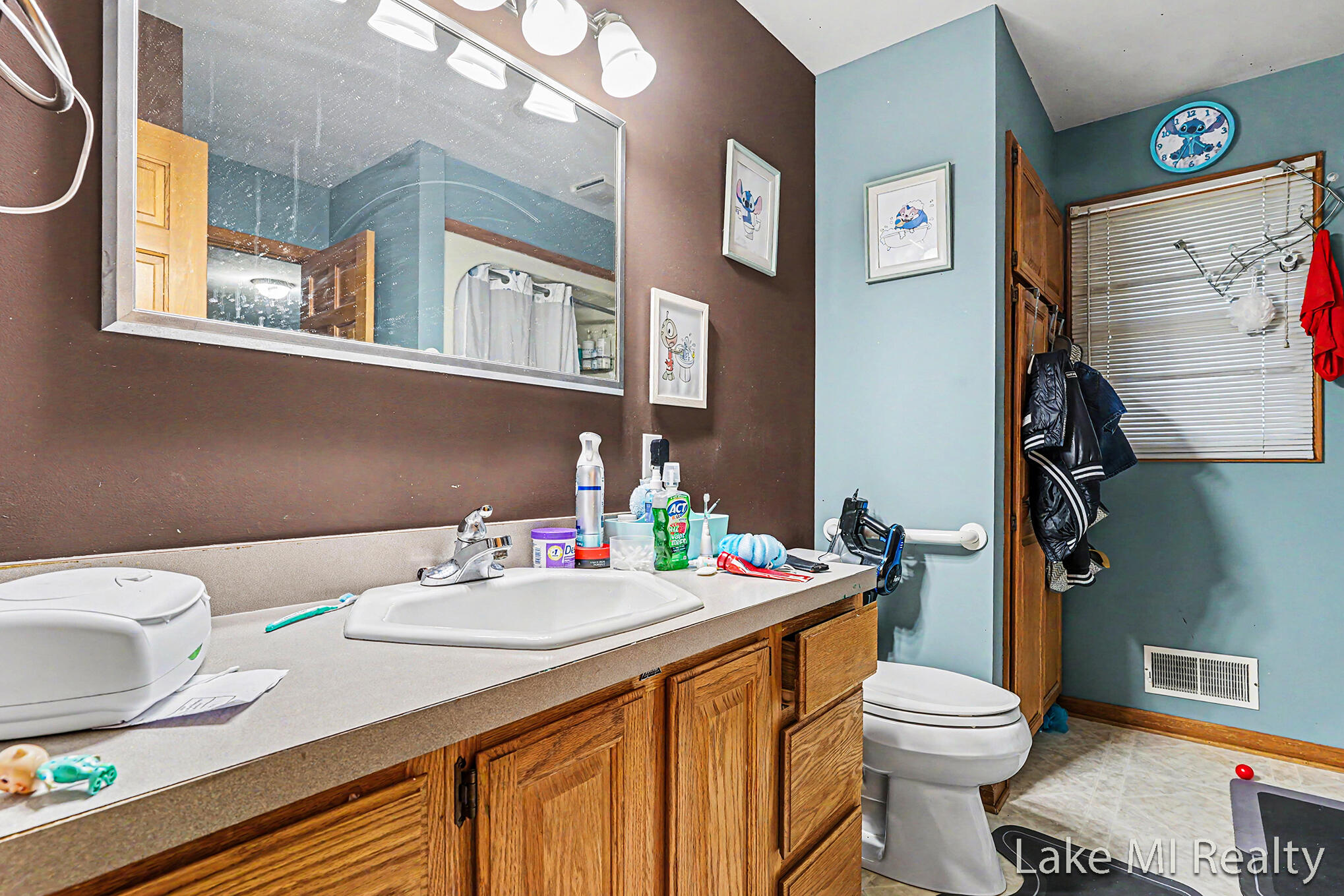 429 Pine Lake Court Holland MI 49424