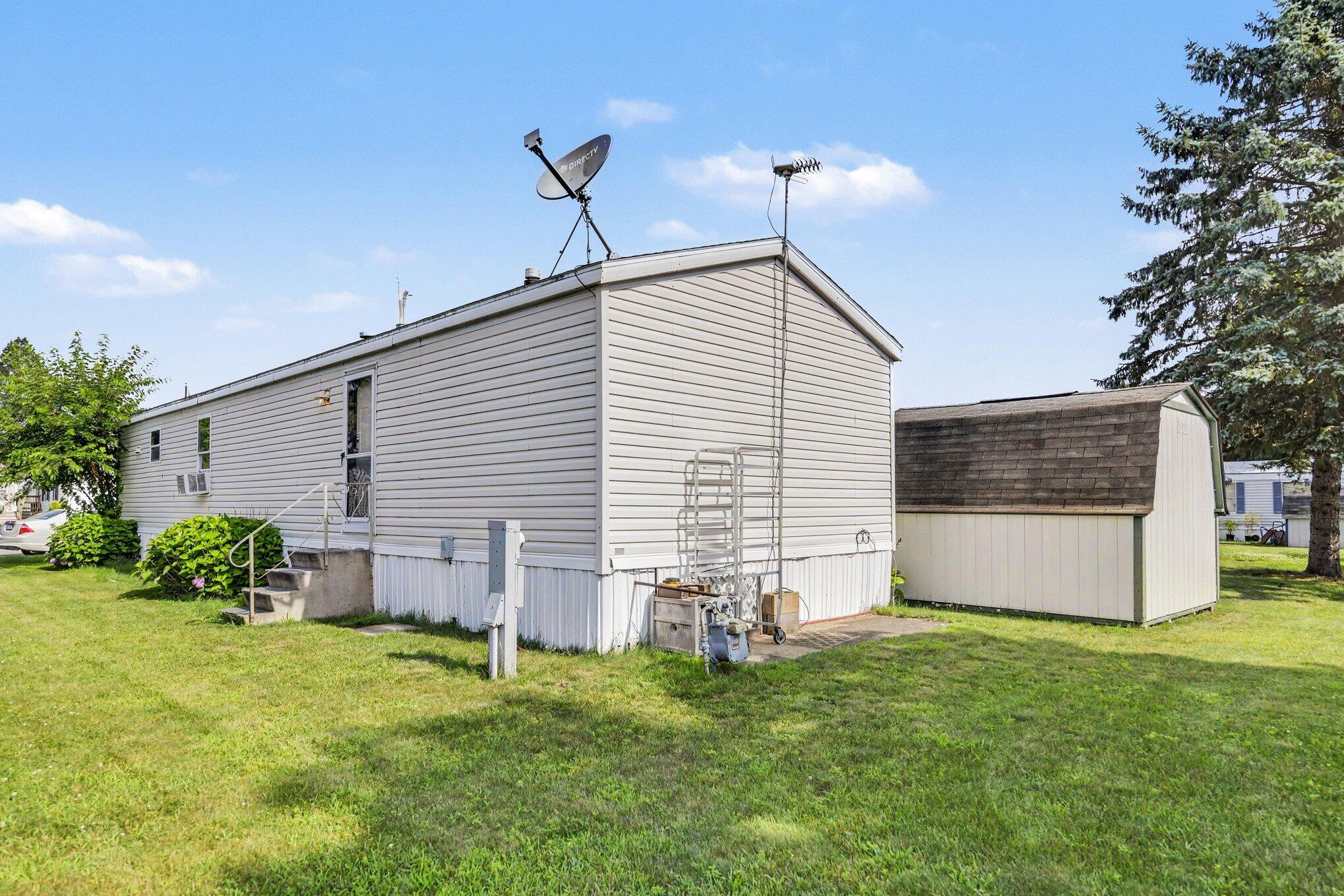 69205 Garver Lake Road Edwardsburg MI 49112