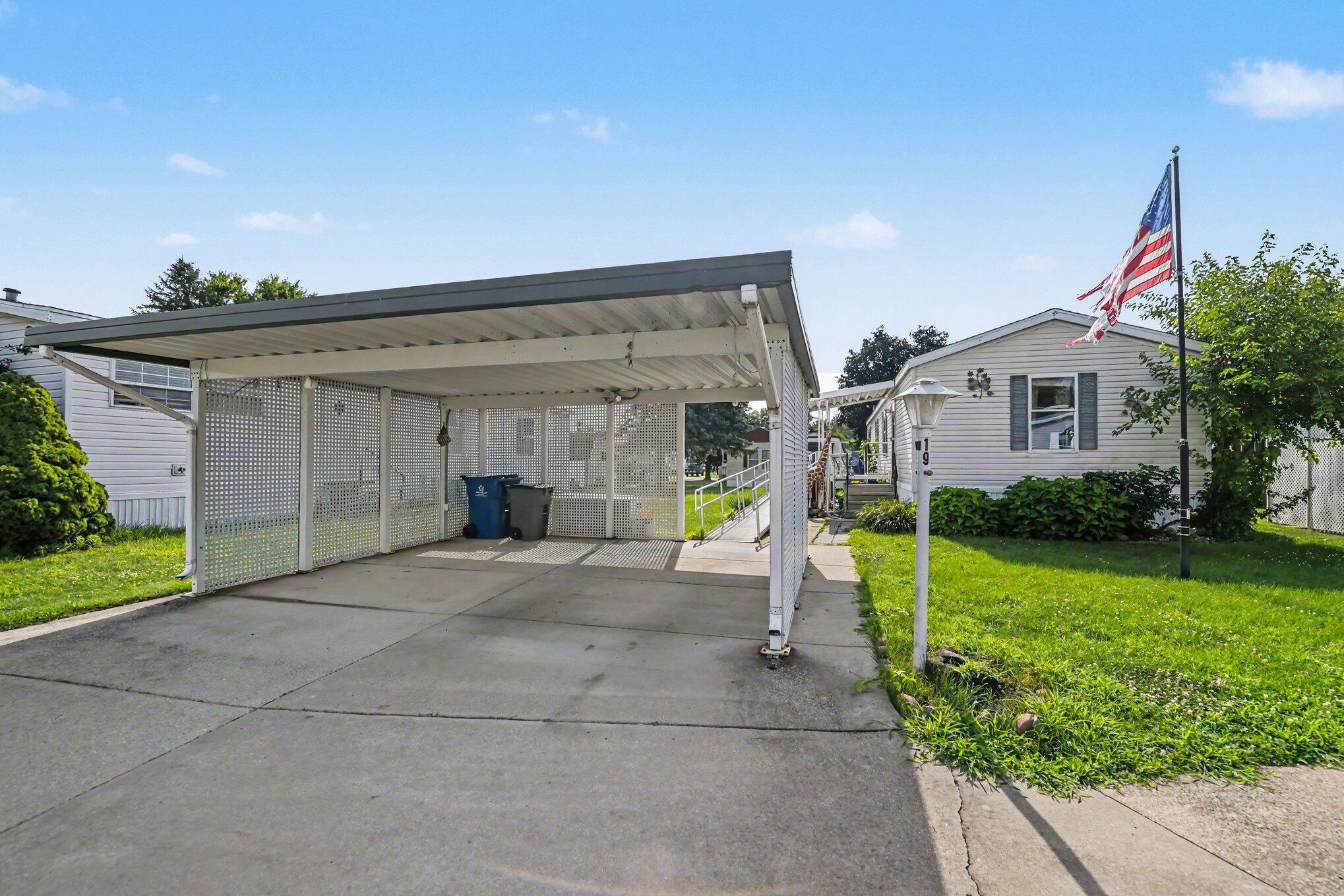 69205 Garver Lake Road Edwardsburg MI 49112