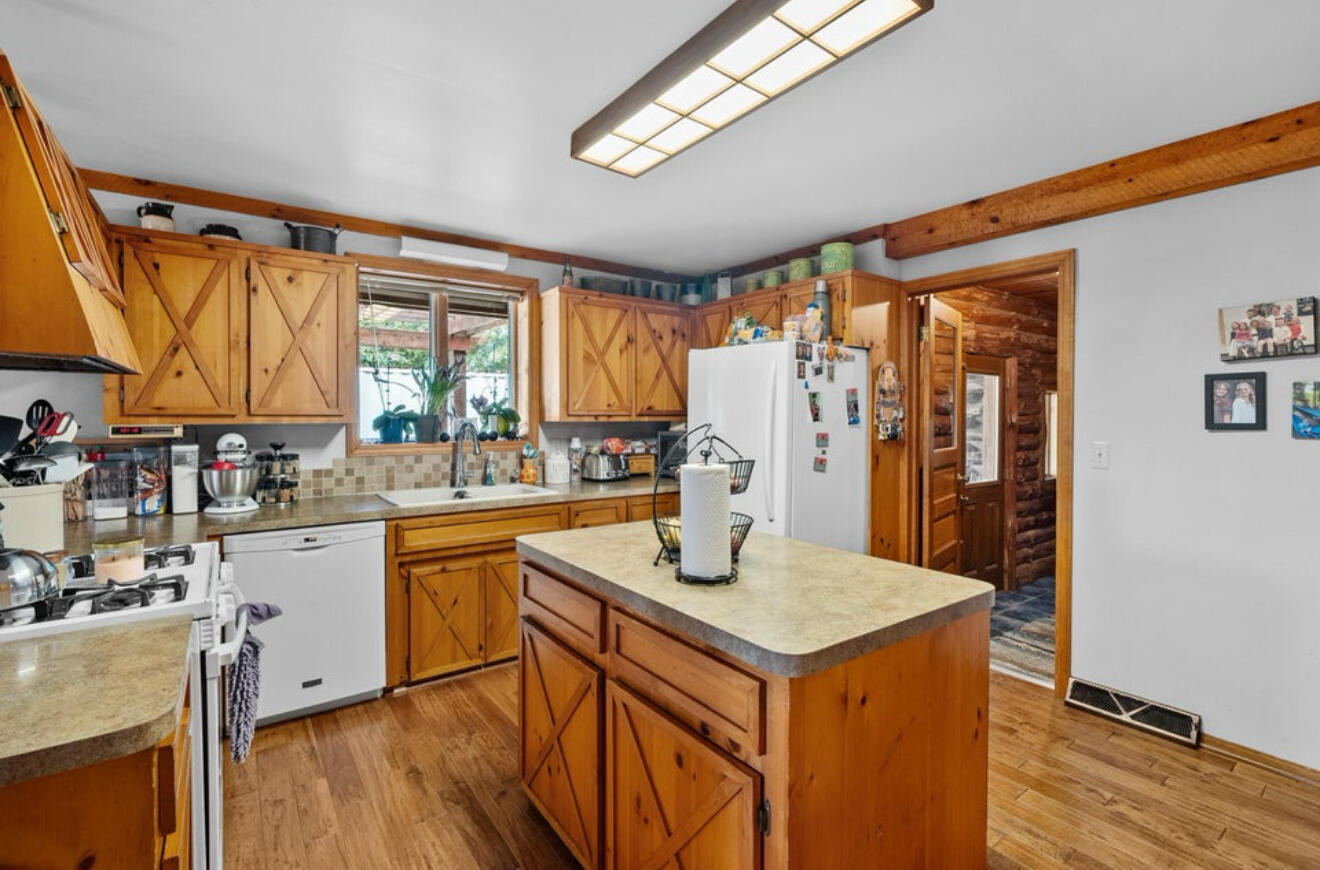 3310 26th Street Hopkins MI 49328