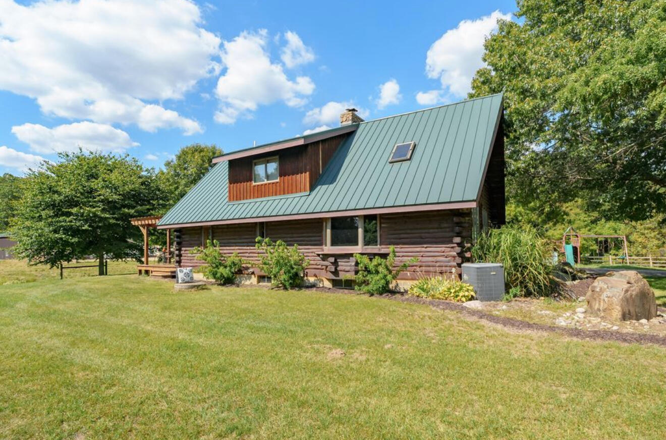 3310 26th Street Hopkins MI 49328