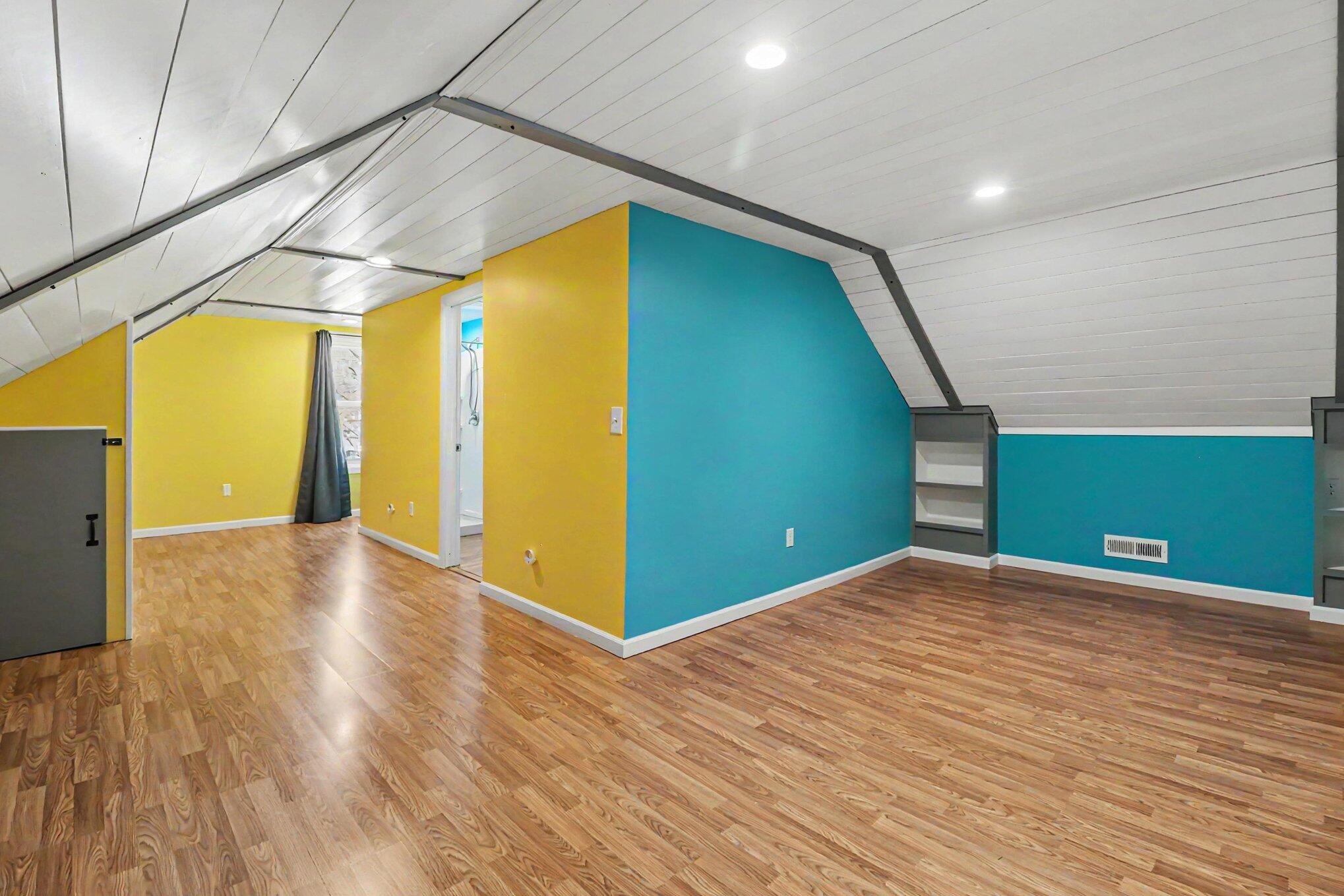 603 N Rowe Street Ludington MI 49431