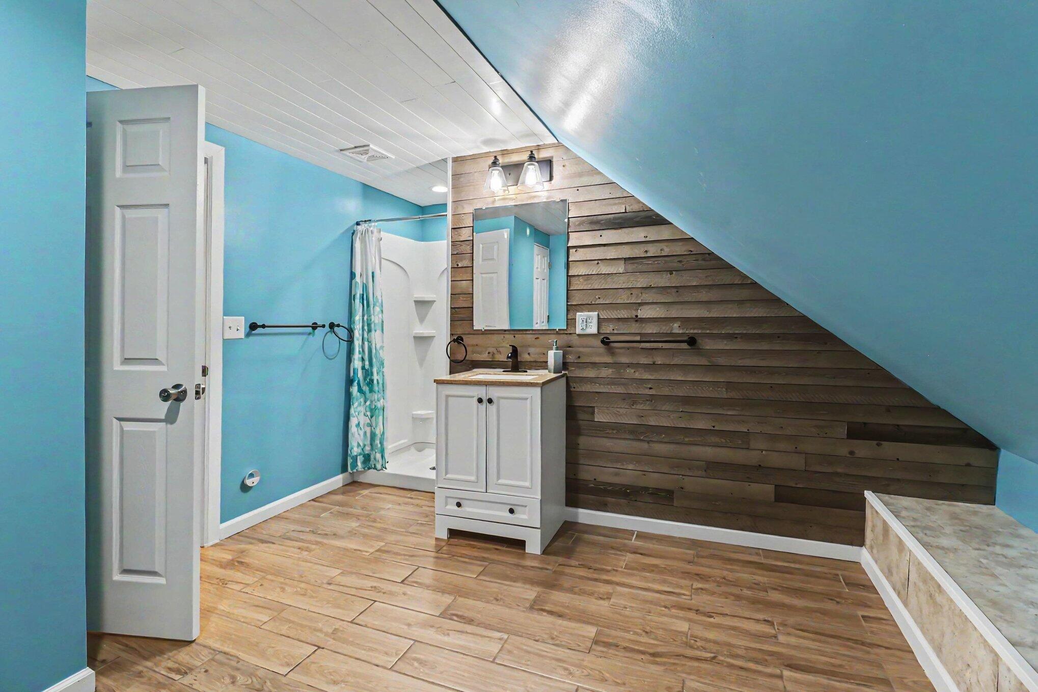 603 N Rowe Street Ludington MI 49431