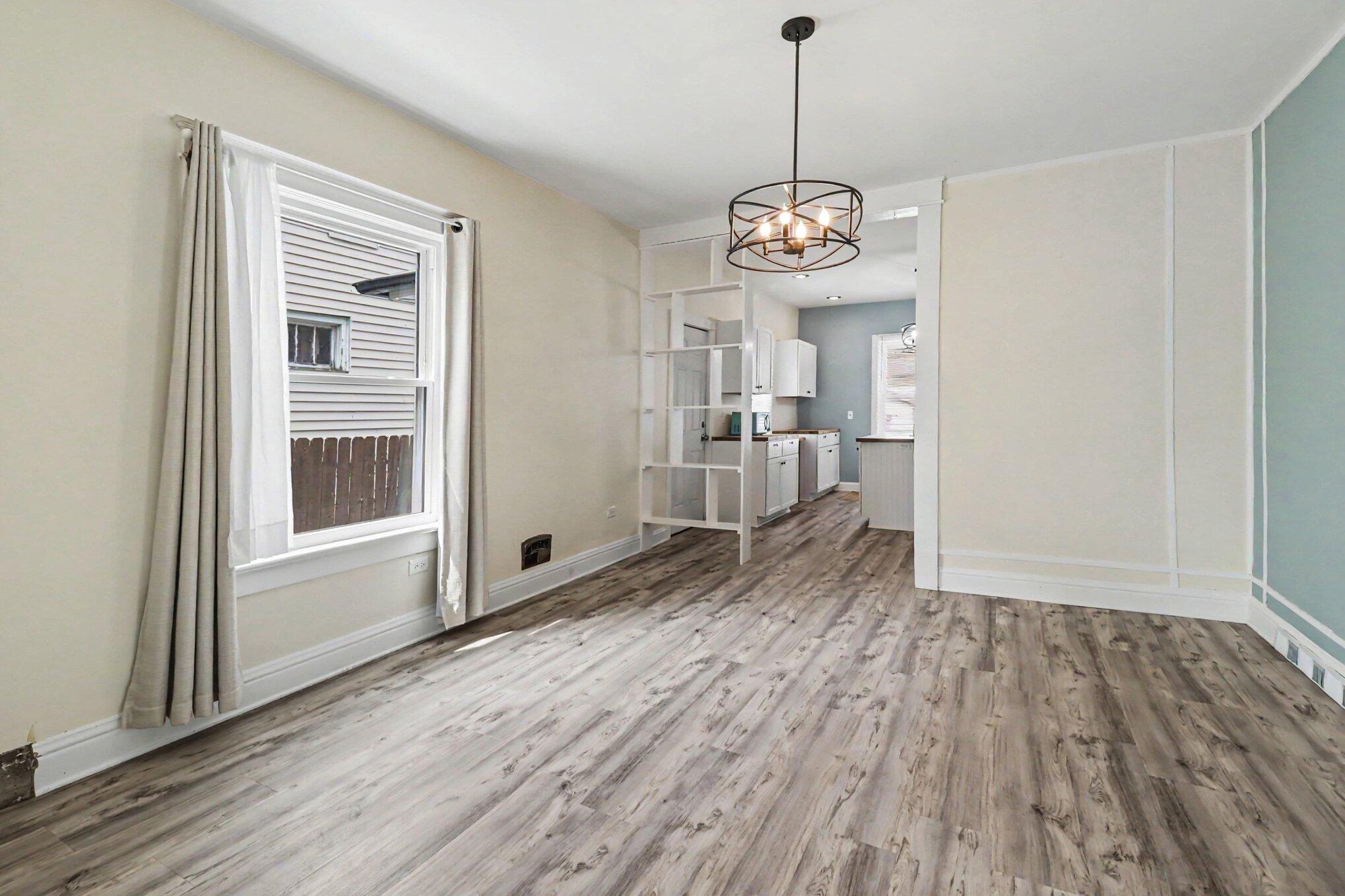 603 N Rowe Street Ludington MI 49431