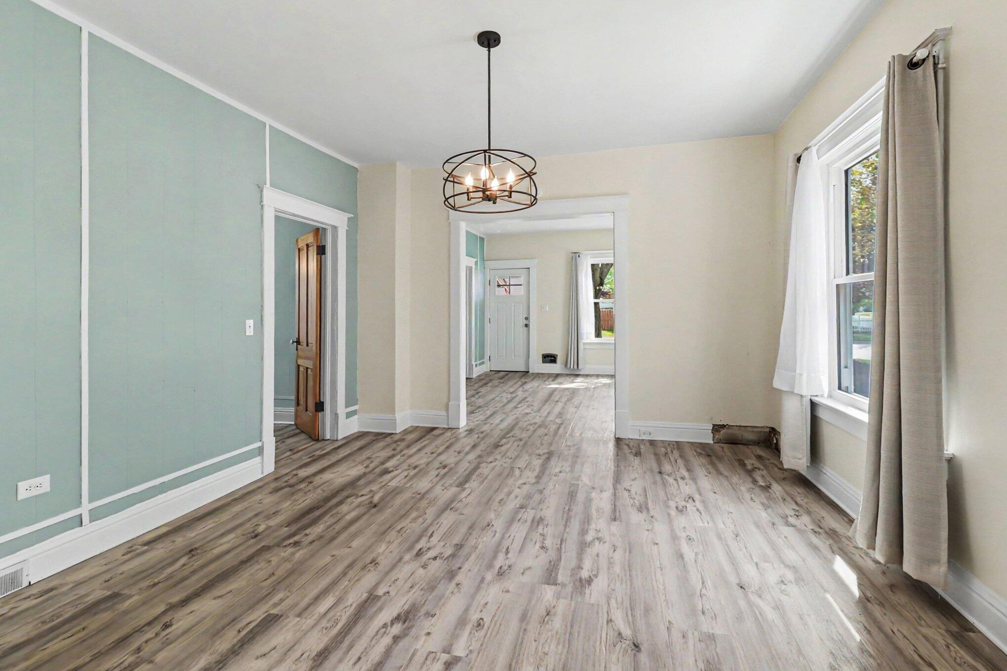 603 N Rowe Street Ludington MI 49431