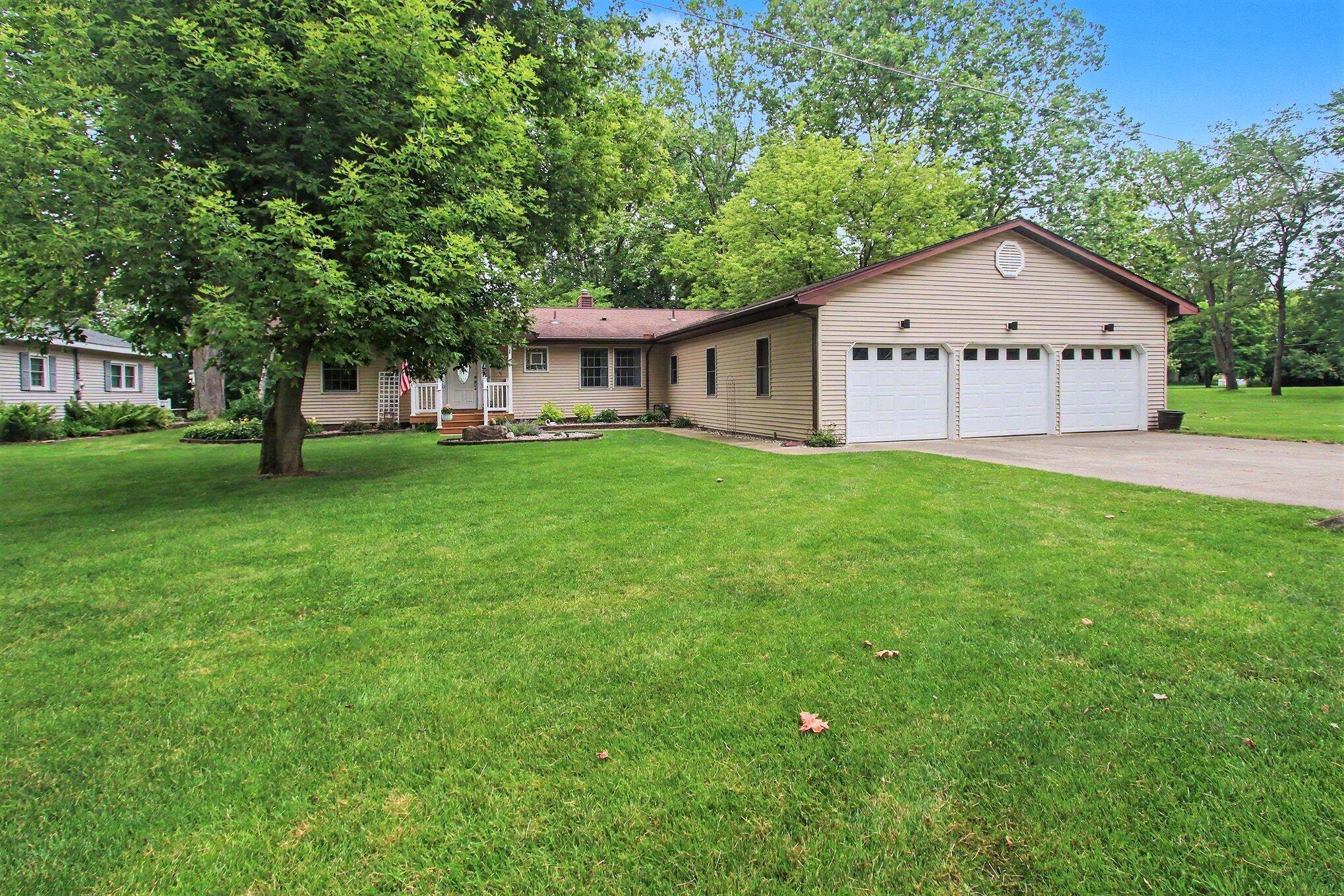 46896 Meadow Lane Decatur MI 49045