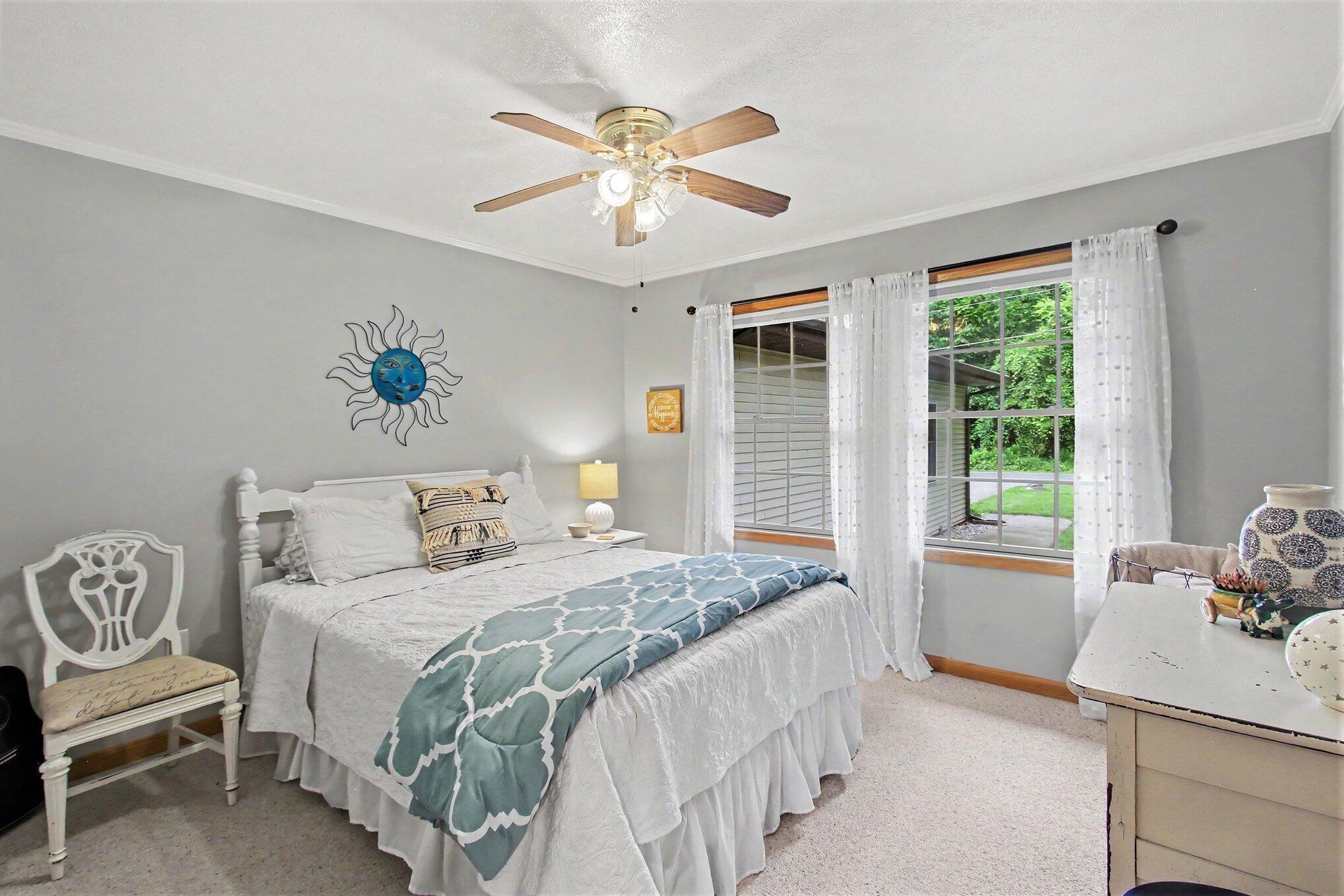 46896 Meadow Lane Decatur MI 49045