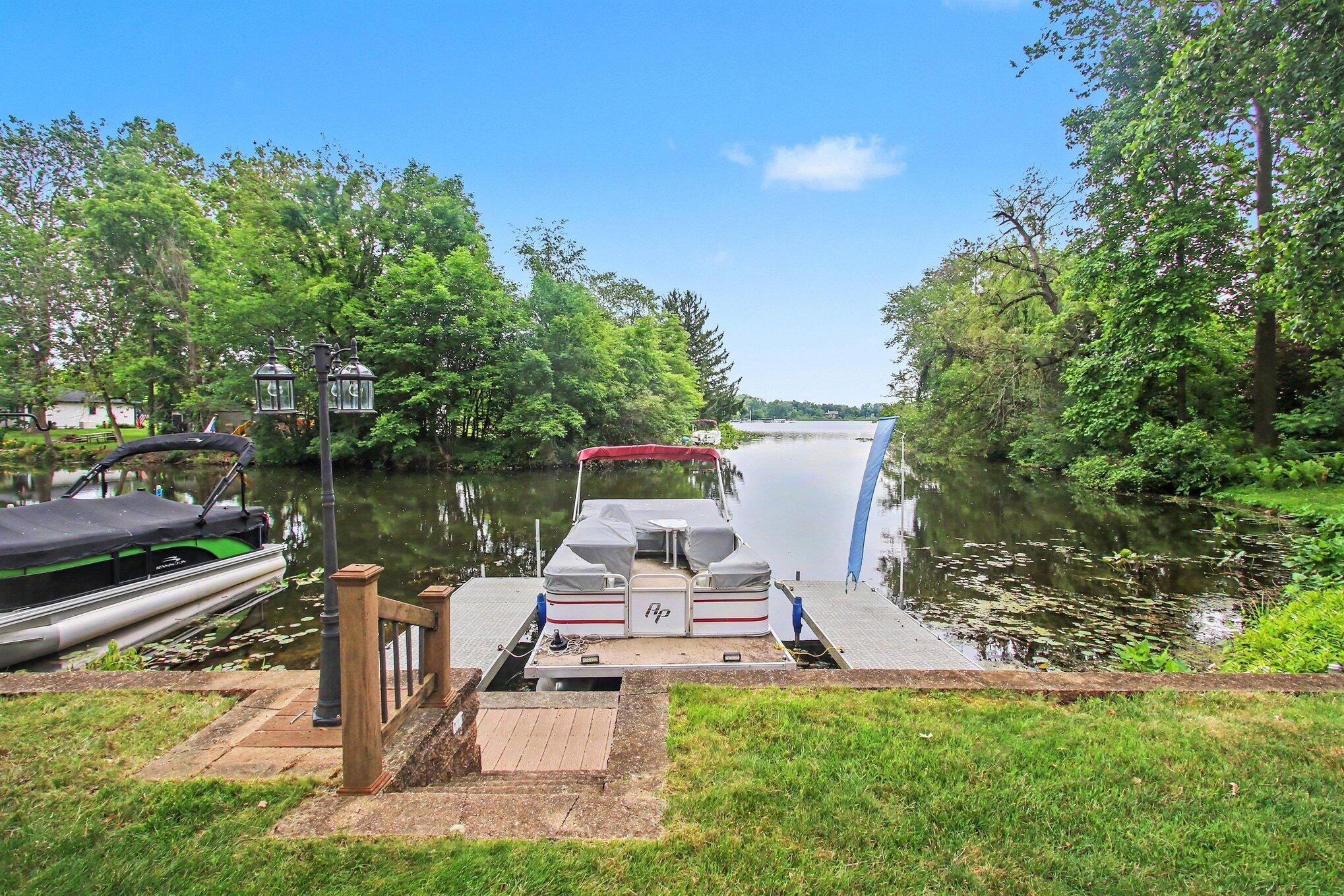 46896 Meadow Lane Decatur MI 49045