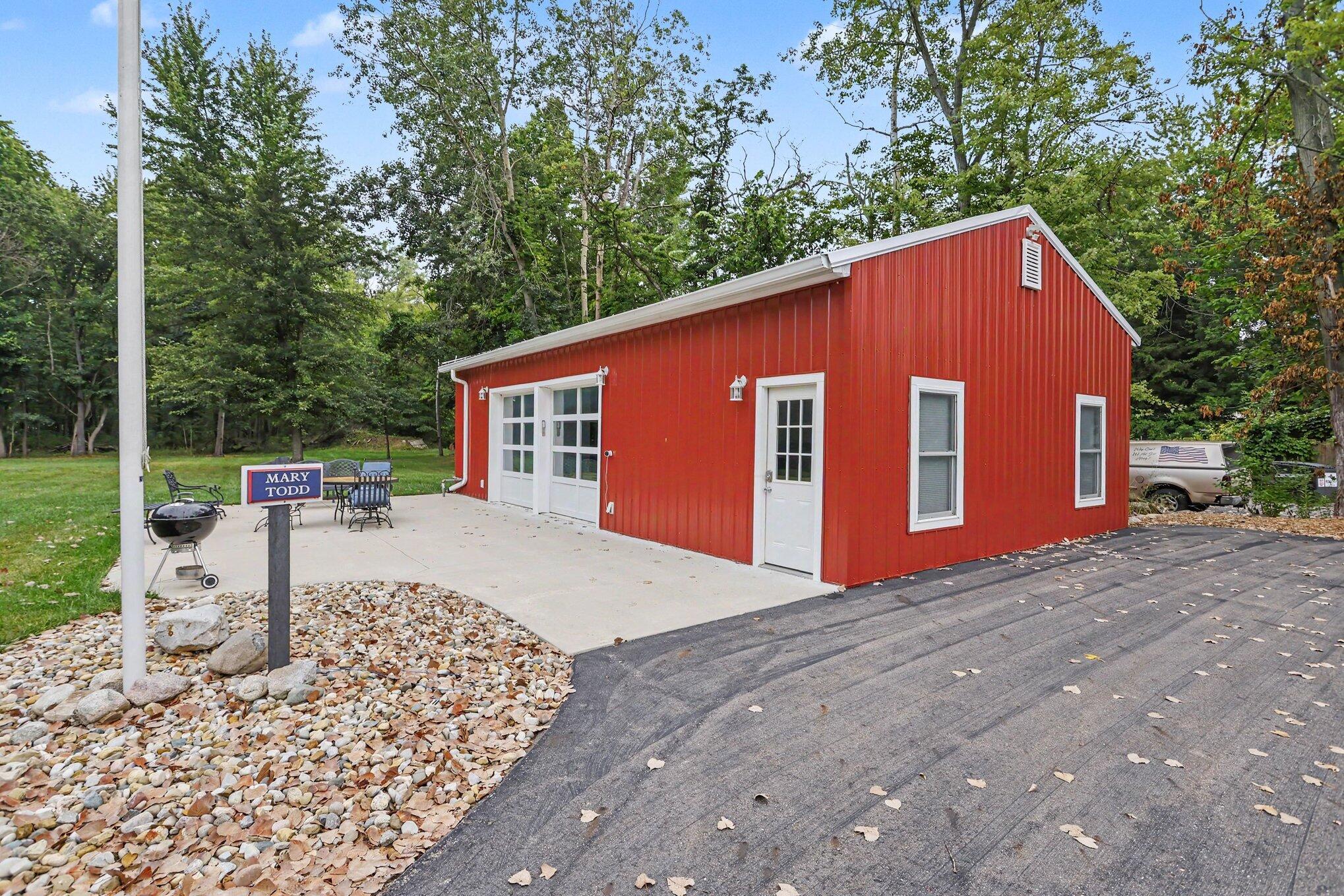 5568 Paw Paw Lake Road Coloma MI 49038