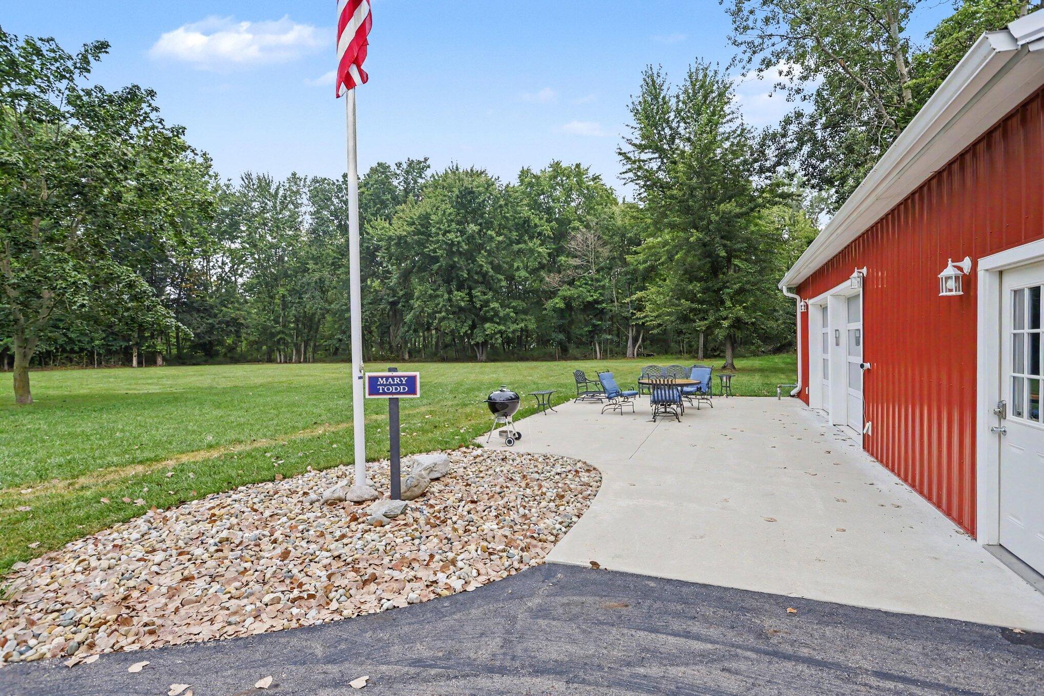 5568 Paw Paw Lake Road Coloma MI 49038
