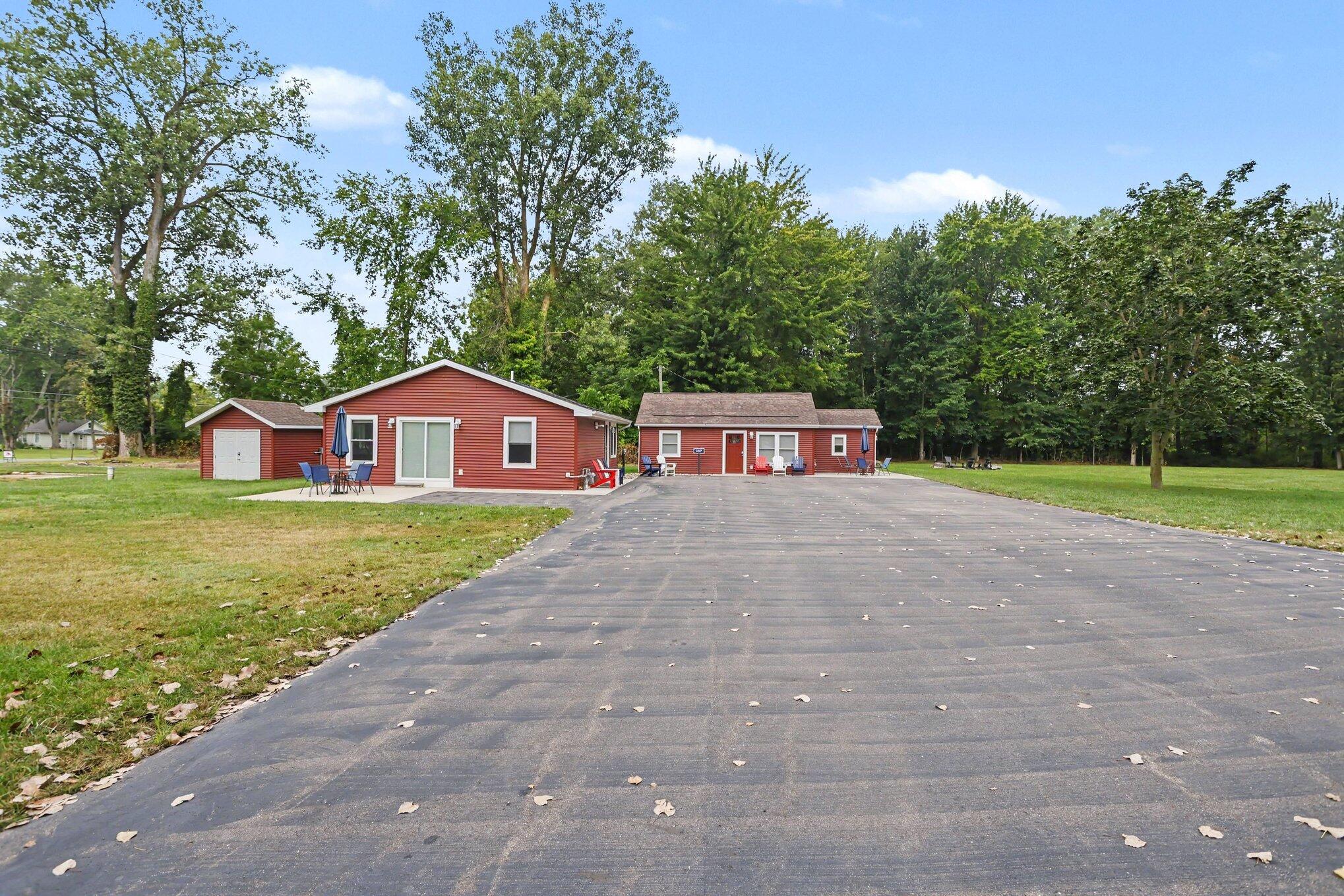 5568 Paw Paw Lake Road Coloma MI 49038