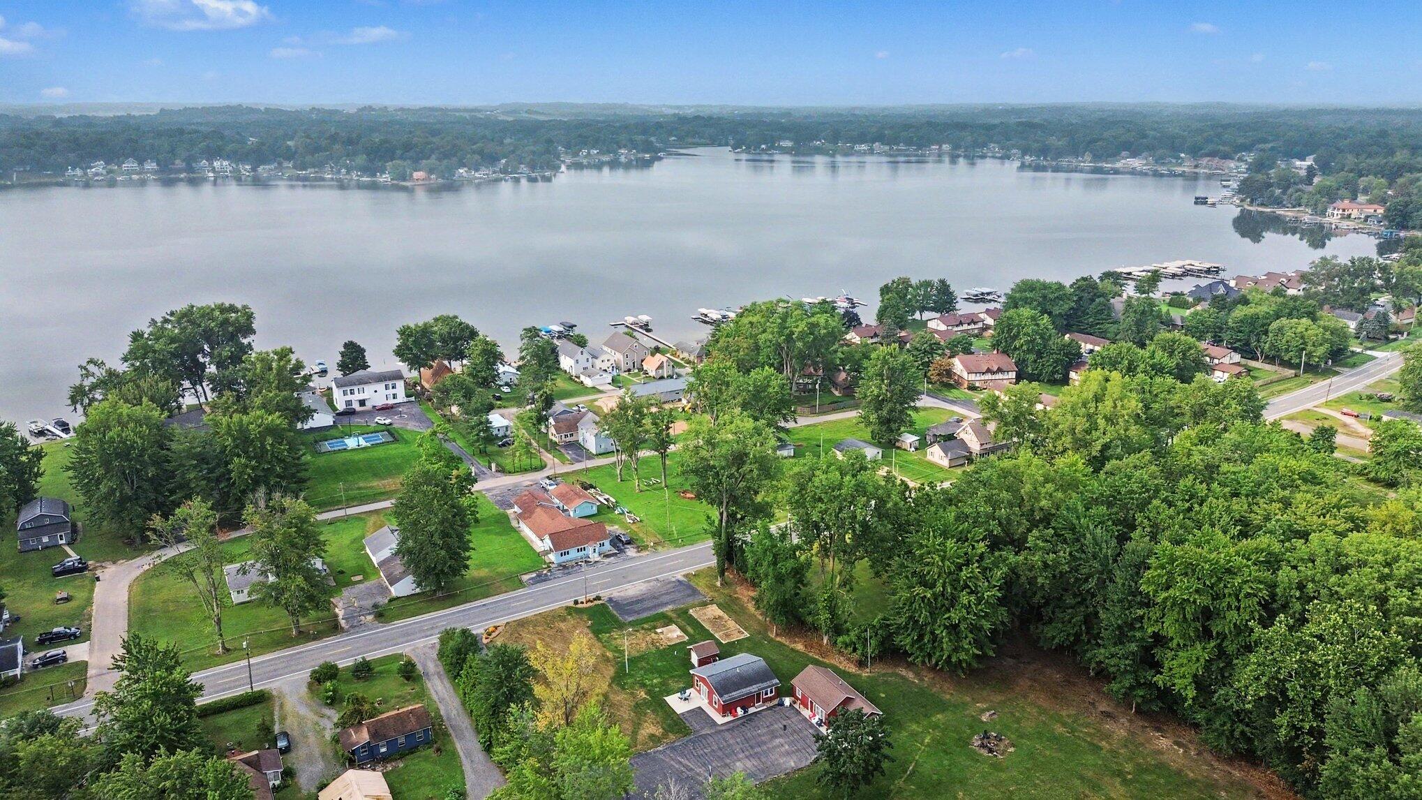 5568 Paw Paw Lake Road Coloma MI 49038