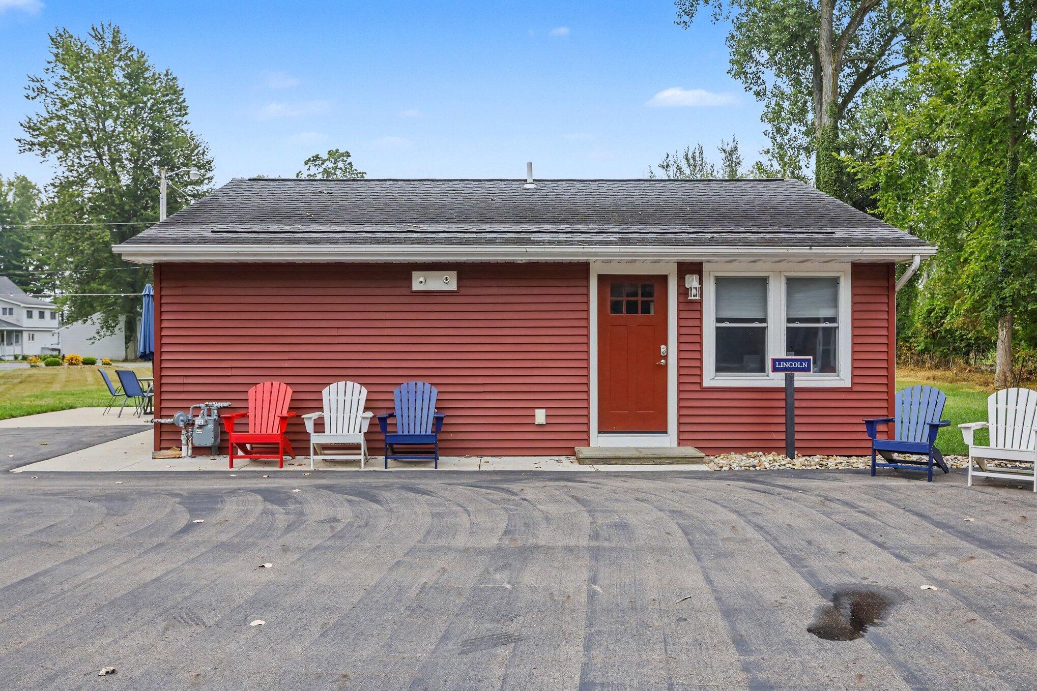 5568 Paw Paw Lake Road Coloma MI 49038