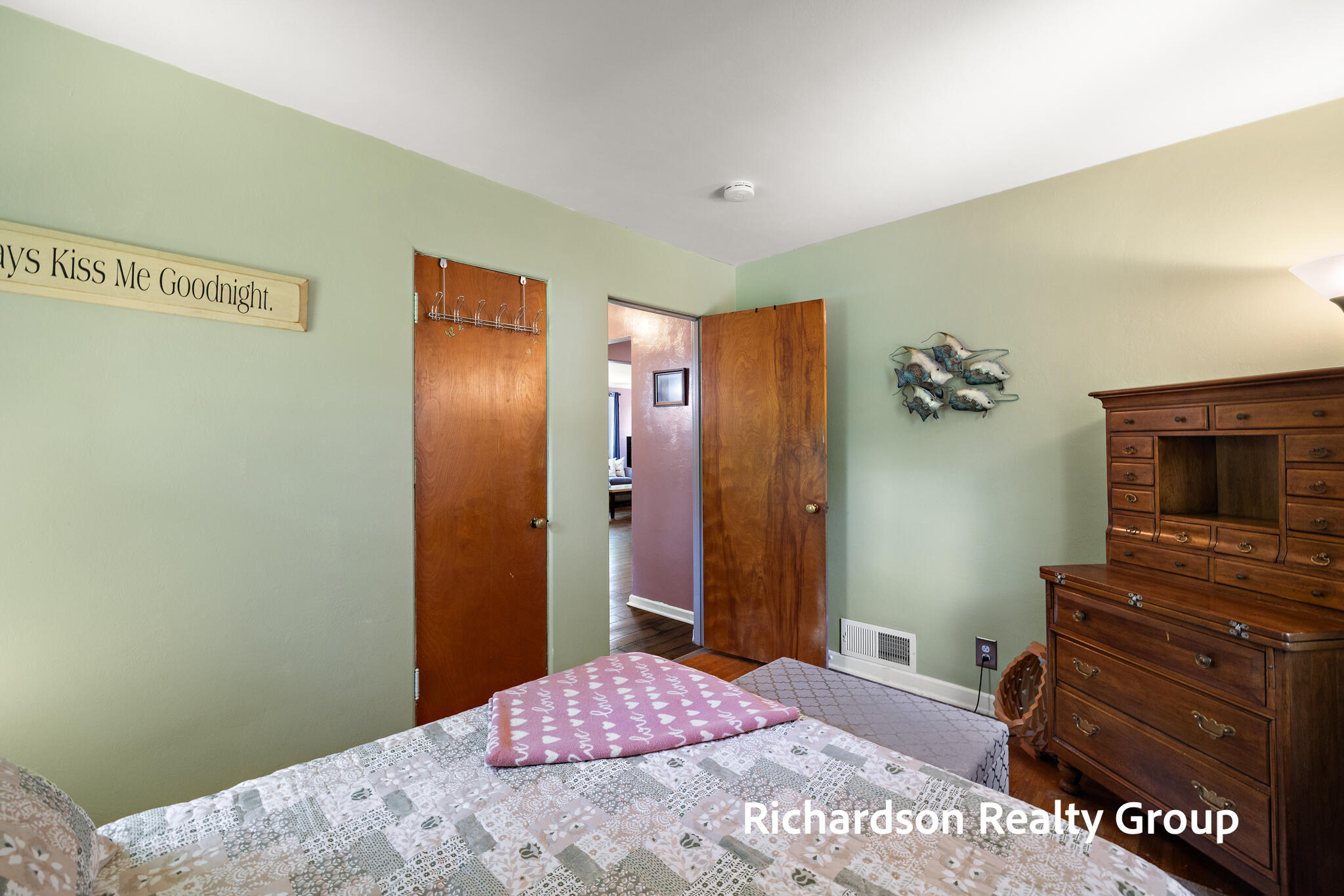 1261 Graf Street Muskegon MI 49442